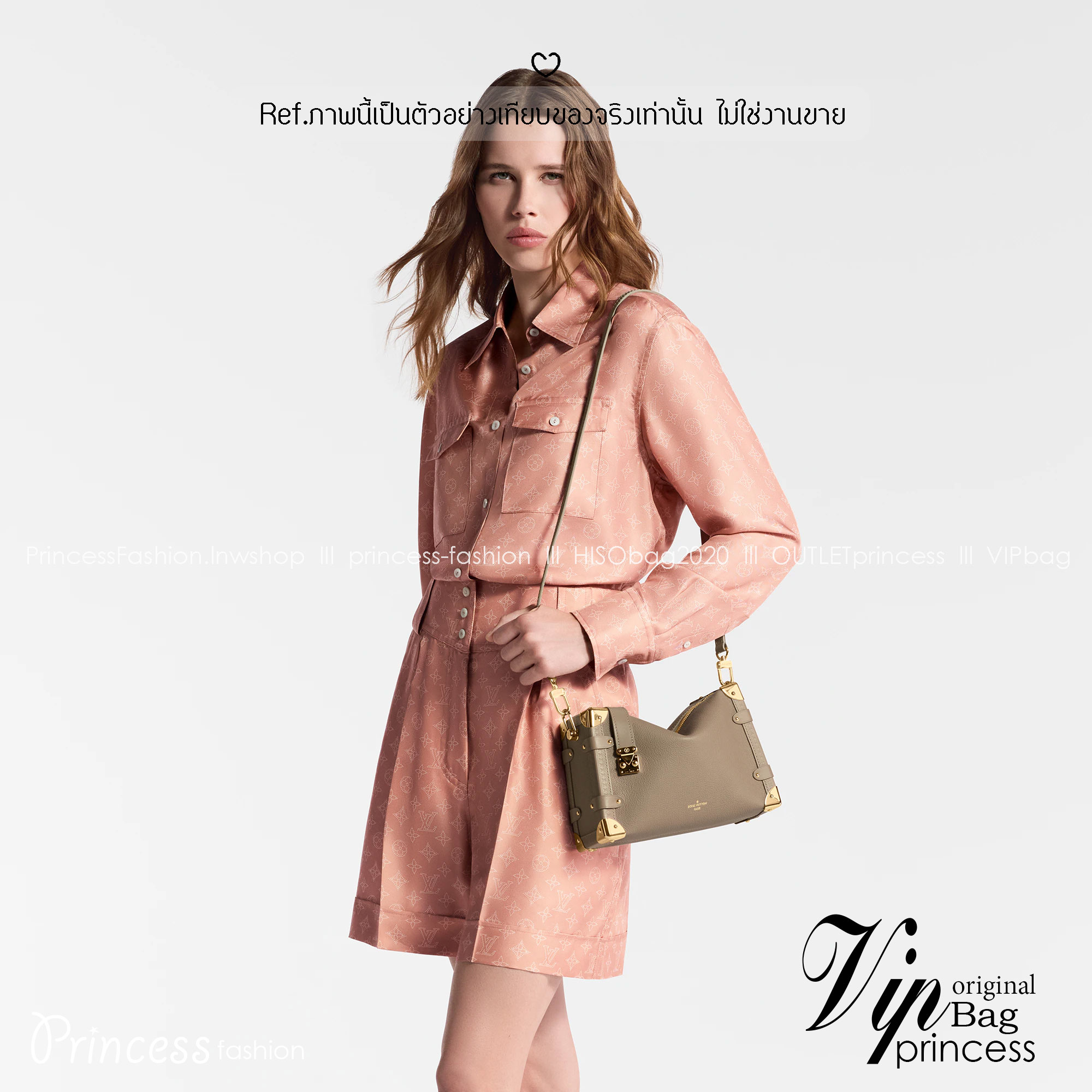 LV Side Trunk MM Leather Bag กระเป๋าสะพายทรงกล่องคลาสสิกทันสมัยมีสไตล์ รุ่นใหม่หนังเรียบสวยสุดไอคอนิก พร้อมตอบรับได้ทุกลุค ทุกสไตล์ -- [รับตัวแทนกระเป๋า]