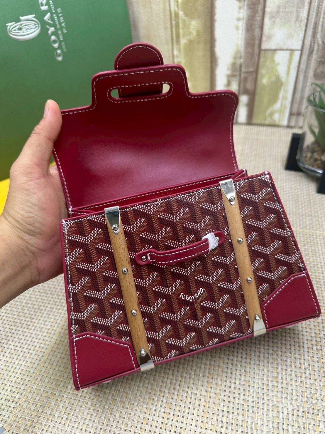 10 สี ORI หนังแท้ | GOYARD Saïgon Souple Mini Bag 20cm กระเป๋าถือ/สะพายดีไซน์หูจับไม้เป็นเอกลักษณ์ที่สวยหรูหราสง่างาม