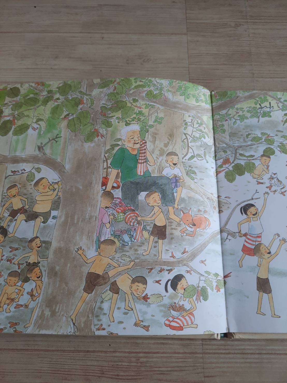 เล่นในป่า ชีวัน วิสาสะ เรื่อง ปรีดา ปัญญาจันทร์ ภาพ***สินค้าหมด***