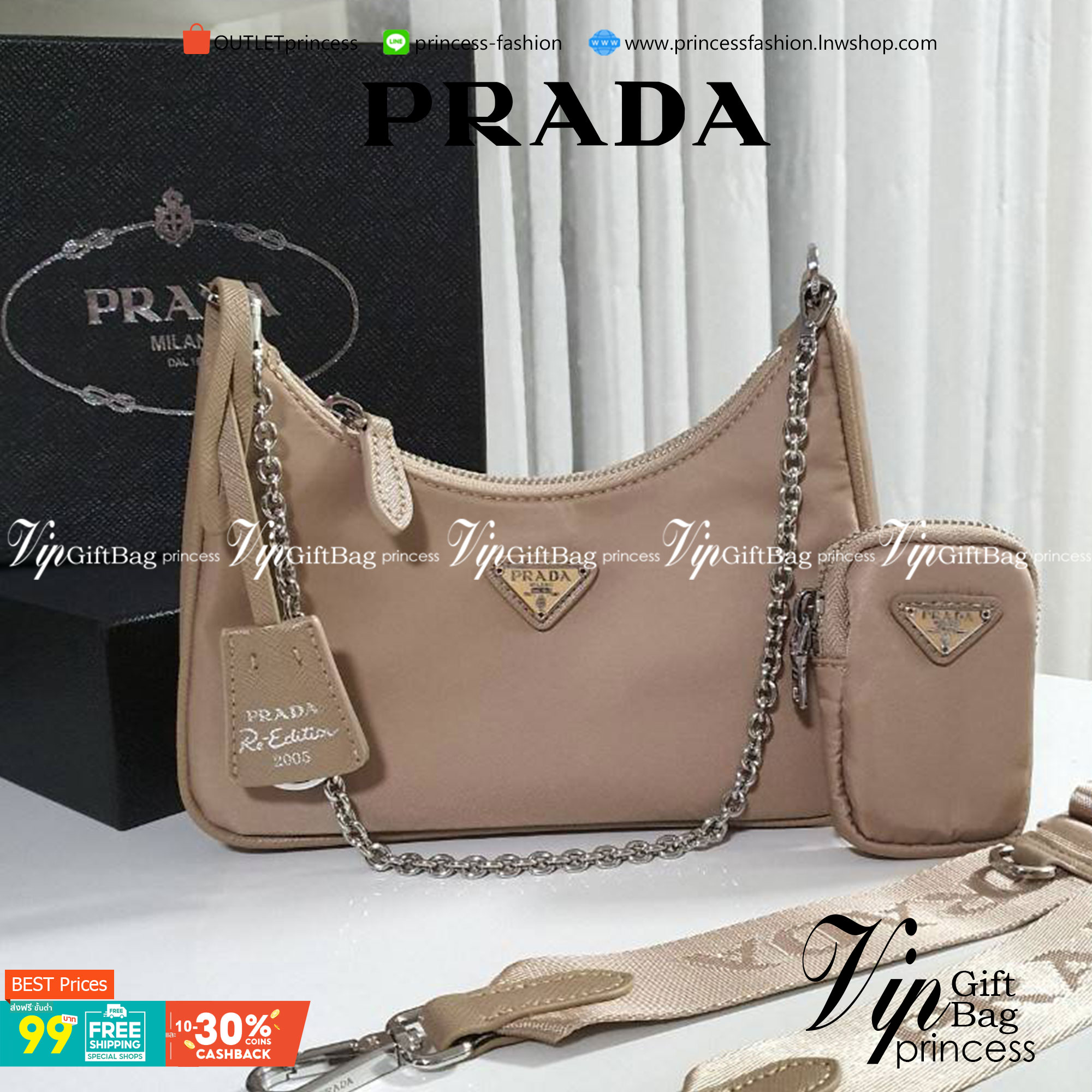 Prada Re-Edition 2005 Re-Nylon bag ใบเดียวคุ้มมากค่ะ อุปกรณ์ ครบชุด **ซื้อ1ได้ถึง3ไอเท็ม ทั้งสายยาว และกระเป๋าใส่เหรียญ และป้ายแท็คหนัง อย่างดี **อะไหล่ปั้มแบรนด์แท้ทุกจุด วัสดุทำจากผ้า Nylon อย่างดี กันน้ำได้ อยู่ทรงสวย สามารถใส่กระเป๋าตังค์ใบกลางได้ ถอด
