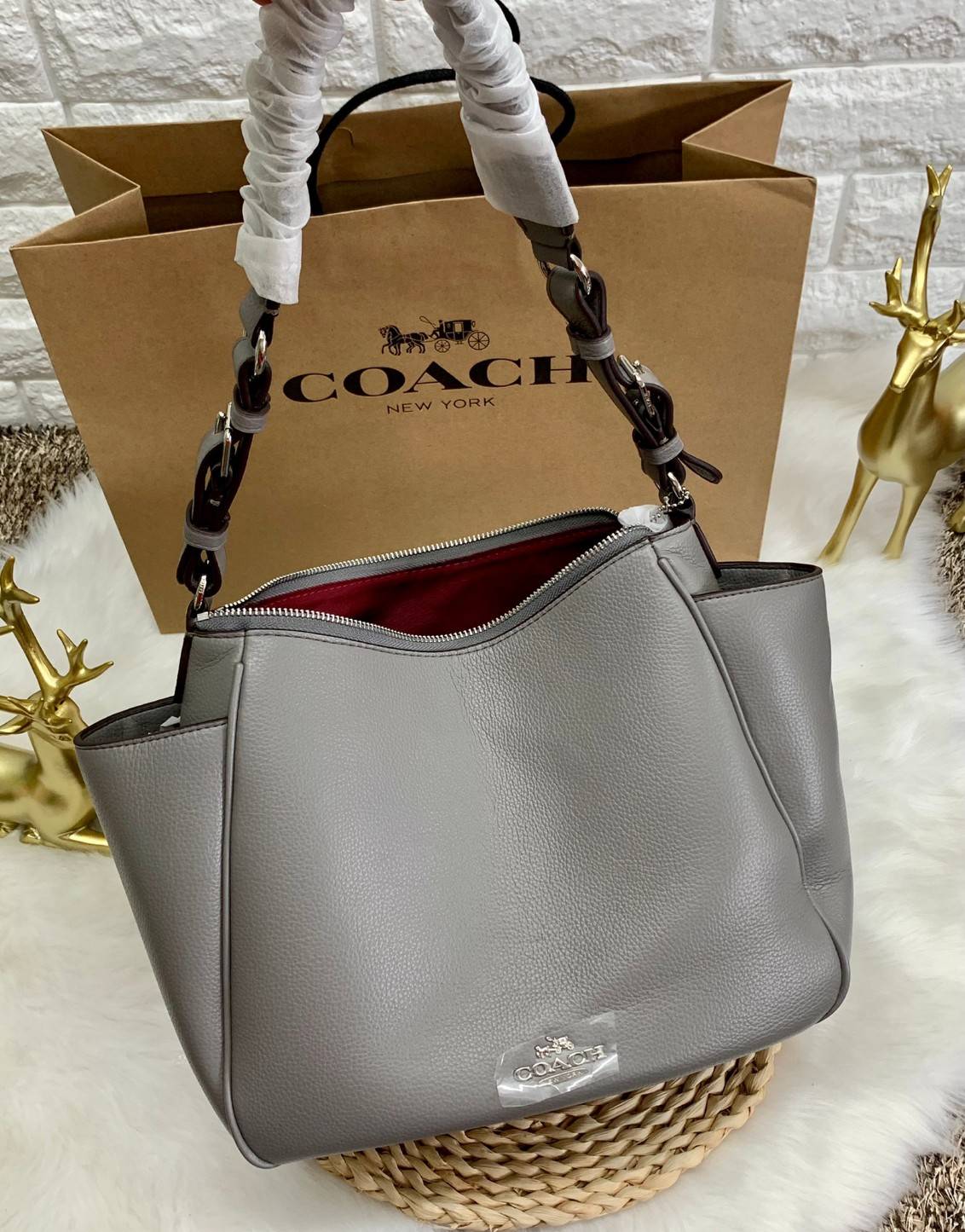 สินค้าออกใหม่ พร้อมคอลเลคชั่นสีใหม่ล่าสุดค่ะ! COACH RORI SHOULDER BAG ((C2855)) พร้อมส่งที่ไทย สวยก่อนใครแน่นอนค่ะ! กระเป๋าสะพายไหล่ หนังแท้ชั้นดีที่สุด หนังนิ่ม ทรงสวย หลงรักแน่นอนค่ะ