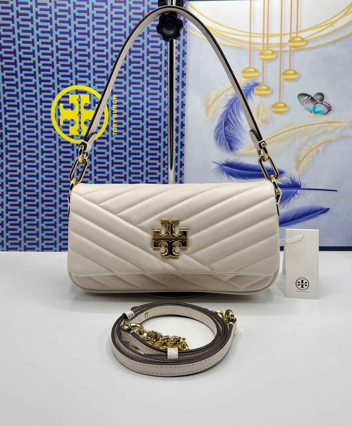 Tory Burch Kira Chevron Flap Small Shoulder Bag กระเป๋าสะพายดีไซน์รูปทรงคลาสสิค ดูผู้ดีหรูหรา เกรดออริ สลับแท้ 1:1 ใช้งานต่างประเทศได้