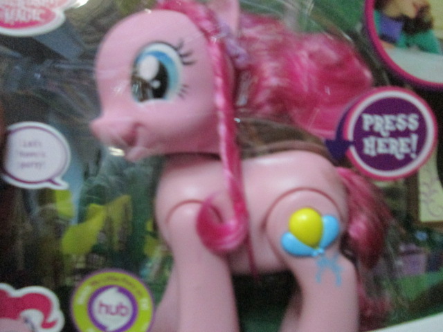 My Little Pony Walking Talking Pinkie Pie Figure แท้ของใหม่พร้อมกล่องค่ะ