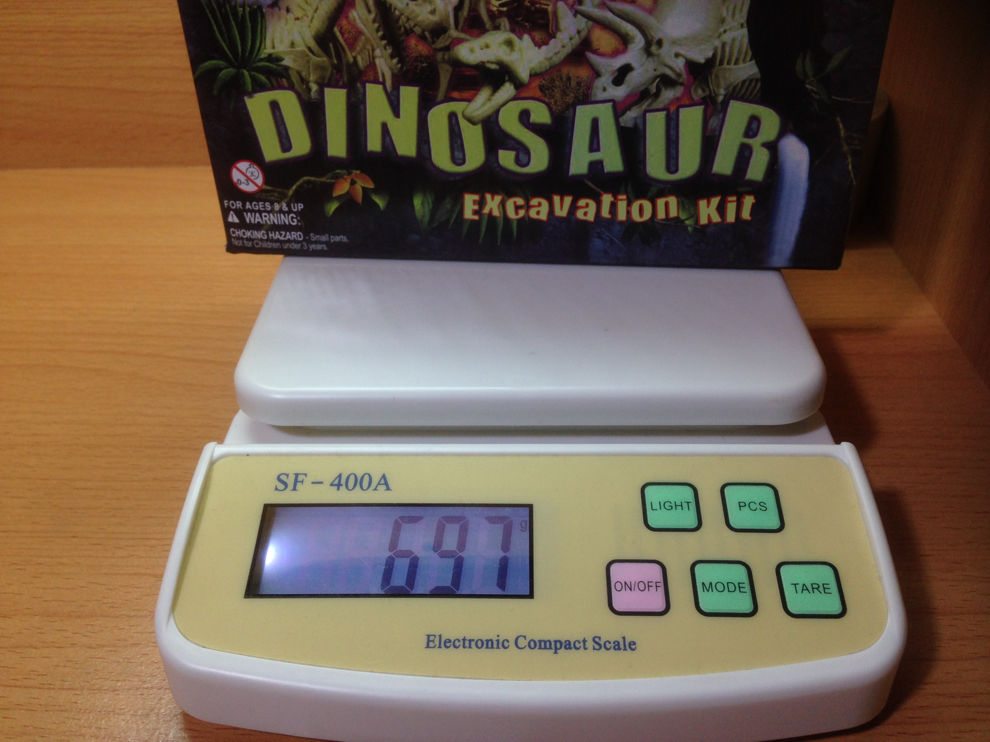 ชุดขุดฟอสซิลไดโนเสาร์(Excavation kit)