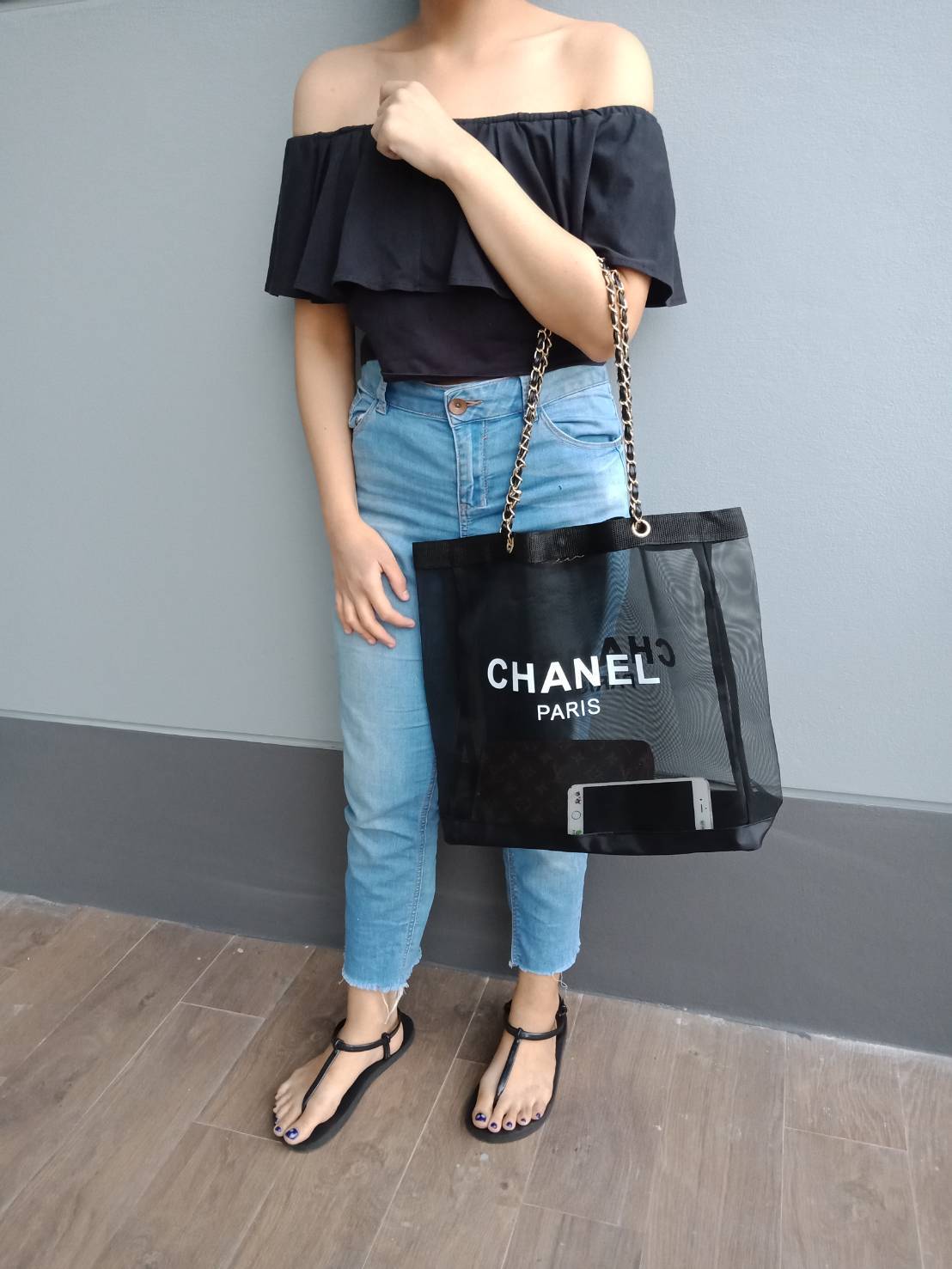 พร้อมส่งความสวยหรู 👠👠 Chanel Shopping Bag With Chain กระเป๋าสะพายใบใหญ่ทรง Shopping Bag Limited Edition พรีเมี่ยมกิ้ฟของแท้นำเข้าจาก Chanel Perfume Counter ของแท้100% (ไม่ใช่งานเลียนแบบ) ใบใหญ่วัสดุ Nylon โปร่ง ♡ ปั้ม CHANEL แบรนด์ส