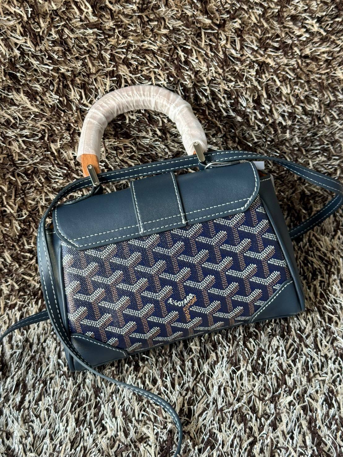 พร้อมส่ง 6 สี Goyard Saigon Souple Mini Bag / Saïgon Bag กระเป๋าถือ/สะพาย เกรดออริ สลับแท้ 1:1 ใช้ต่างประเทศได้