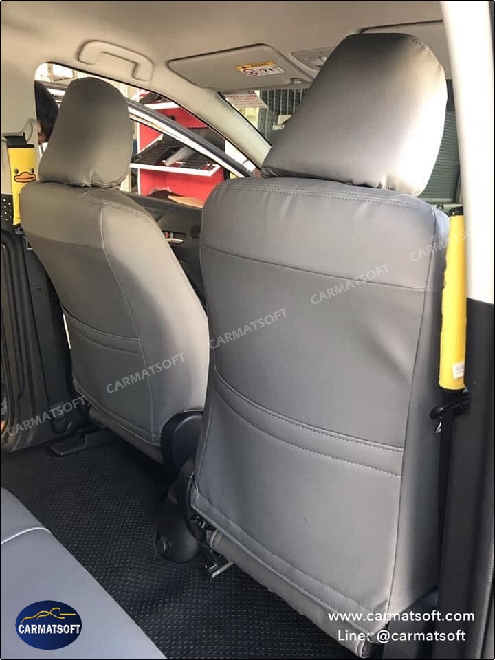 ชุดหุ้มเบาะรถยนต์ SIENTA หนังPVC เกรดA หนา1มิล สีเทา (แบบสวมทับ)