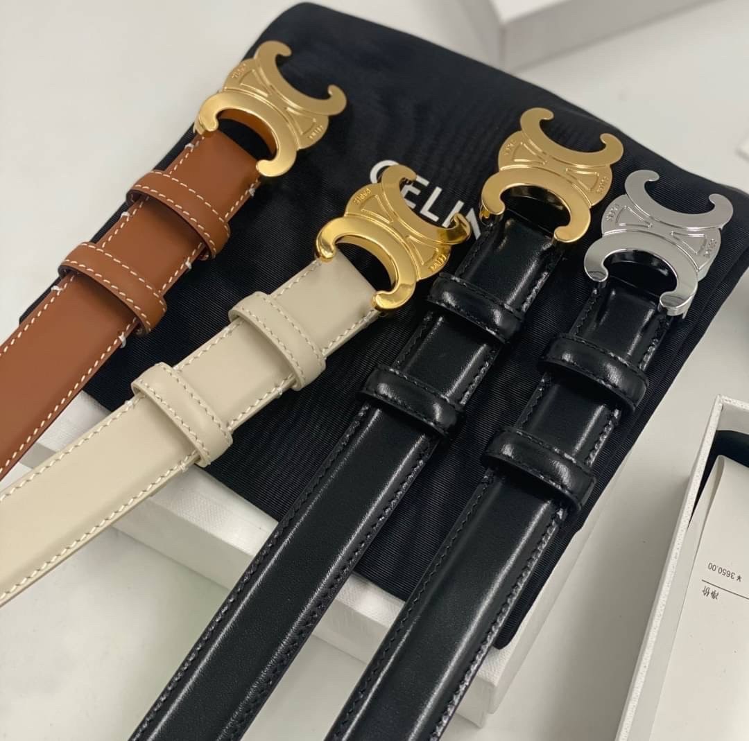 CELINE BELT 2.5cm เข็มขัดที่ควรมีที่สุดในยุคสมัยนี้ค่า เข็มขัดซีลีนหนังแท้สวย เกรดท็อปออริ เกรดดีสุด 1:1 สลับแท้ ใช้งานต่างประเทศสบายใจเลยค่า ตามตะลิสไปเลยย รับรองปังๆๆ