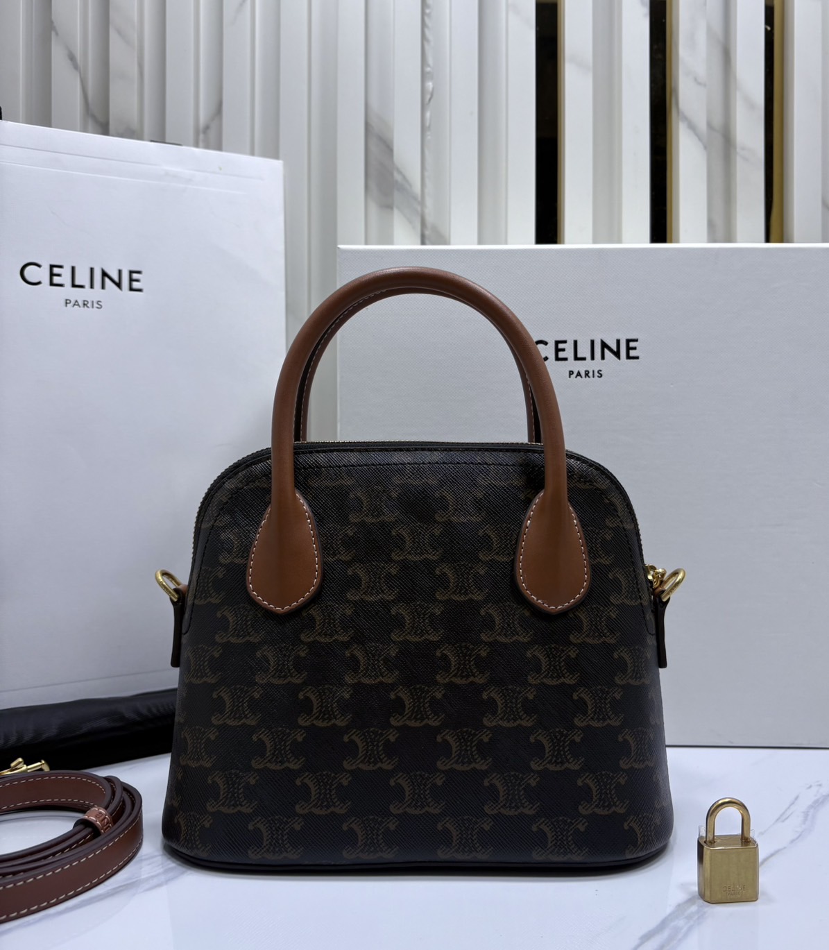 ORI หนังแท้ | CELINE TEEN HONORINE BAG IN Triomphe Canvas and Leather กระเป๋าสะพายทรงอัลม่าโท้ท พร้อมหูจับในตัว สวยเรียบหรู