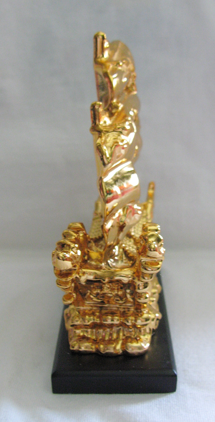 สินค้าหมดค่ะ เรือมังกรสีทองสมปรารถนาราบรื่นค่ะ