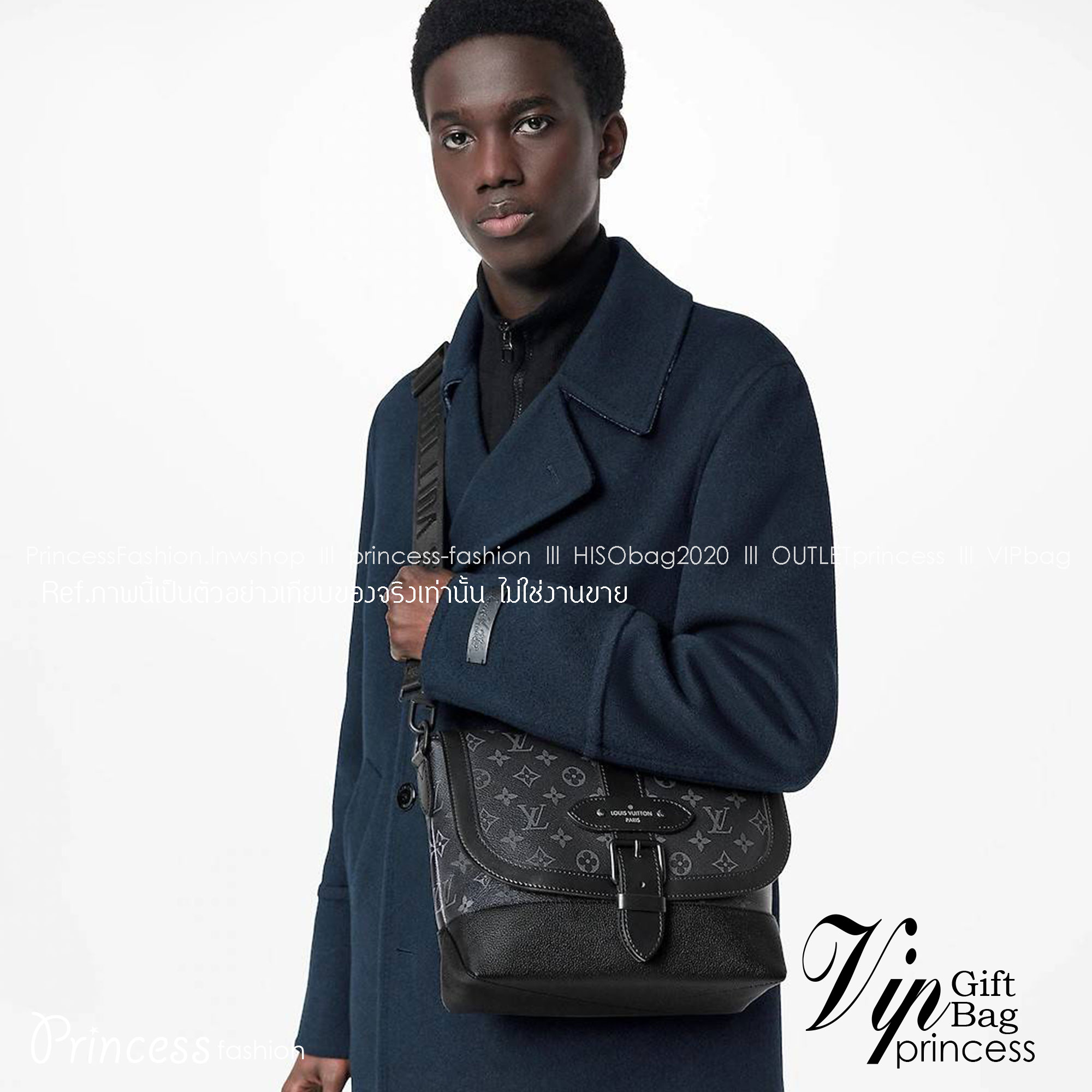 LV SAUMUR MESSENGER Monogram Eclipse Canvas Bag คอลเลคชั่นสุดหล่อ ใหม่ก่อนใคร กับกระเป๋าสะพายทรงแมสเซ็นเจอร์สำหรับหนุ่มๆ ดีไซน์คลาสสิคแฝงดีเทลความหรู