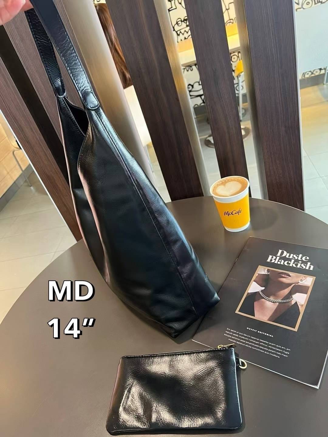 YSL Hobo Leather Bag / YSL Hobo Suede Bag กระเป๋าสะพายทรงโท้ทใบใหญ่รุ่นใหม่ หูจับในตัวใช้งานง่ายจุของได้เยอะ งานหนังเรียบและงานหนังกลับสีน้ำตาล ดีไซน์เรียบแต่หรู