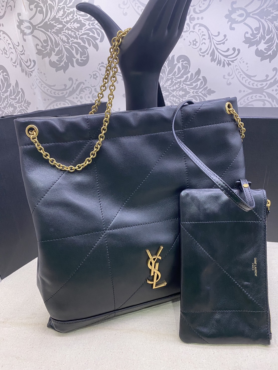 YSL JAMIE 4.3 POCHON / YSL TOTE BAG กระเป๋าสะพายทรงโท้ท รุ่นใหม่ งานหนังเต็มใบจุของได้เยอะ เกรดออริ 1:1 ใช้งานต่างประเทศได้