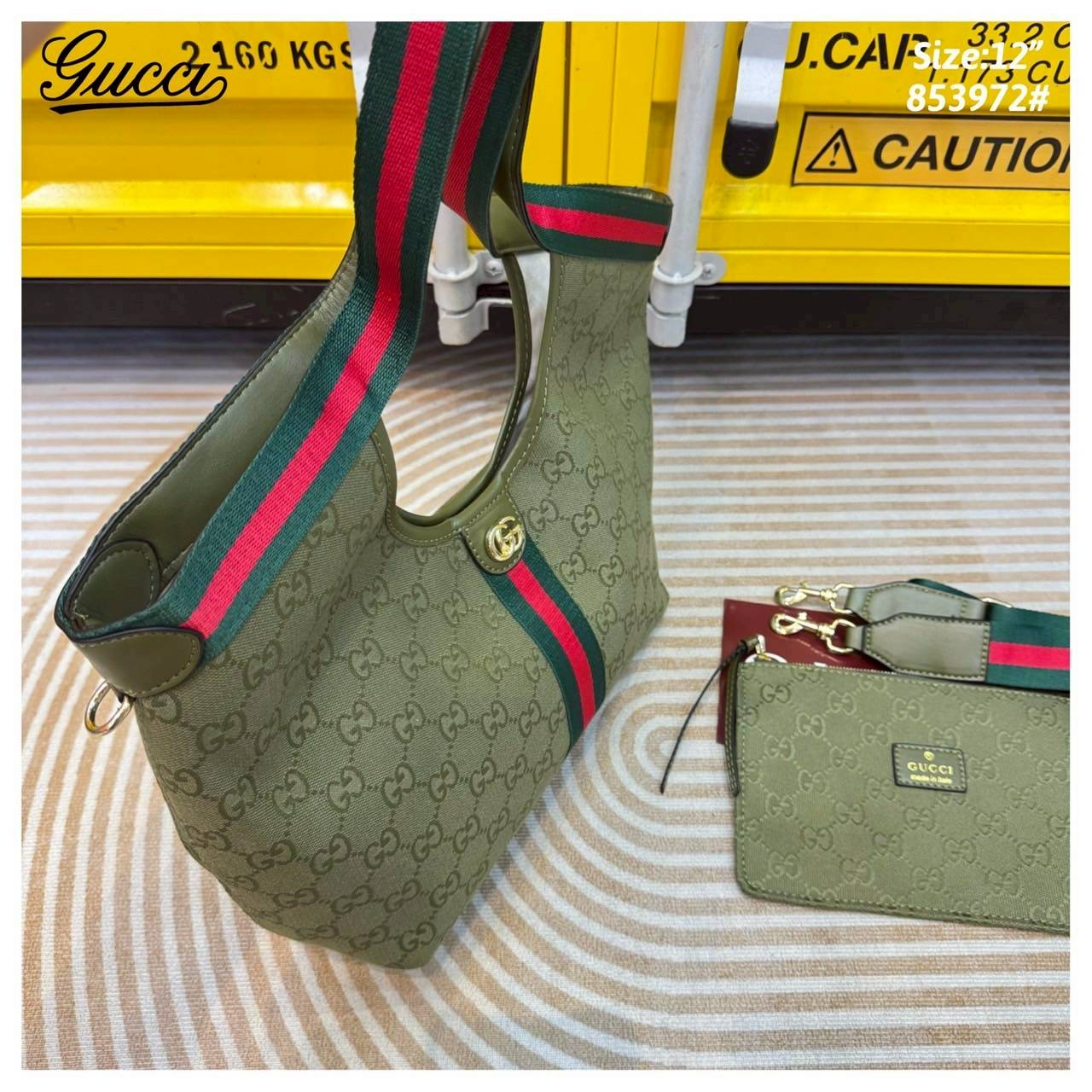 Gucci Giglio Medium tote bag กระเป๋าทรงสะพายทรงโท้ทใบใหญ่ สีใหม่เขียวรับทรัพย์ ดีไซน์ใหม่ล่าสุด สวยหรู่เท่มาก มาพร้อมใบเล็กเข้าเซ็ท