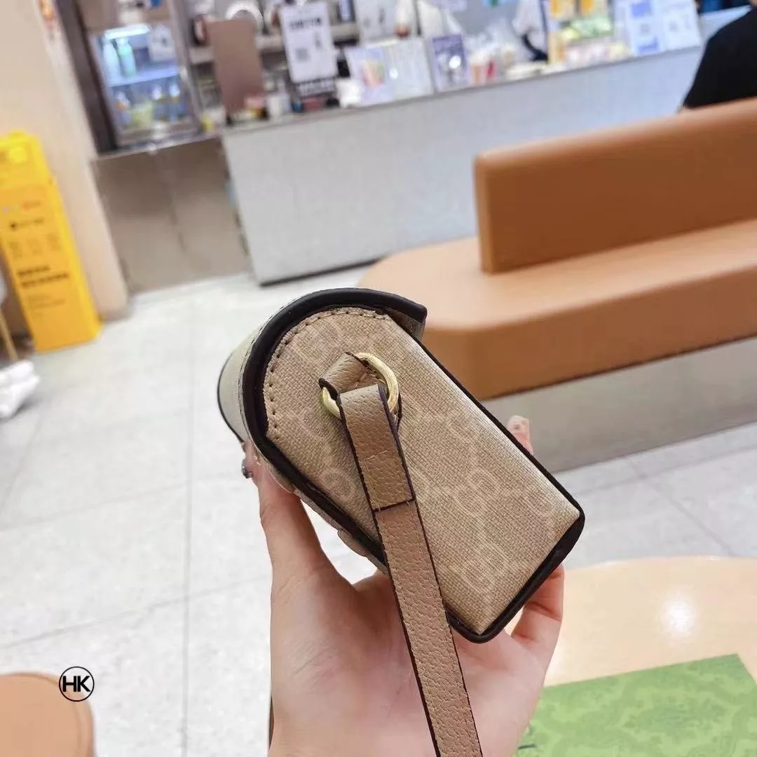 Gucci Horsebit 1955 Mini Bag / Gucci Mini Crossbody Bag / Gucci Phone Bag กระเป๋าสะพายข้าง/สะพายไหล่ สวยเก๋ น่ารัก คุณภาพดี สวยตรงปก ราคาสุดคุ้ม