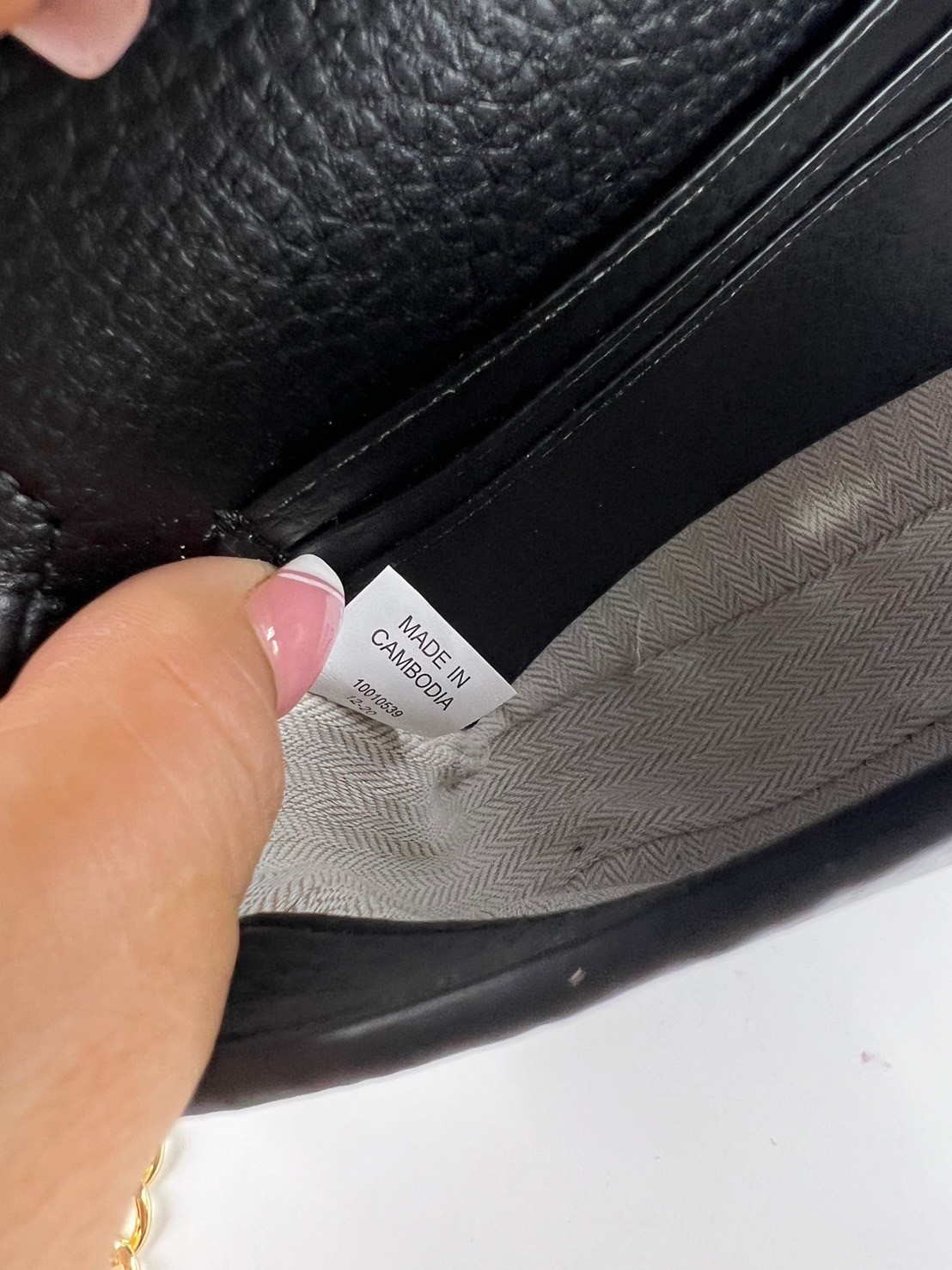 TORY BURCH Chelsea Pebbled Crossbody Bag กระเป๋าสะพายเรียบหรู เกรดออริ สลับแท้ 1:1 ใช้งานต่างประเทศได้