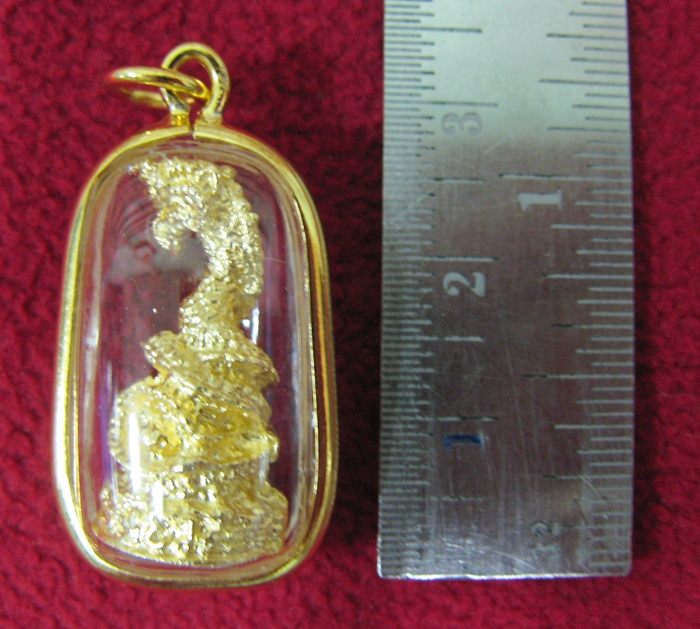 สินค้าหมดค่ะ จี้พญานาคองค์เล็กเนื้อทองเลี่ยมทองไมครอนพร้อมใบคาถาค่ะ