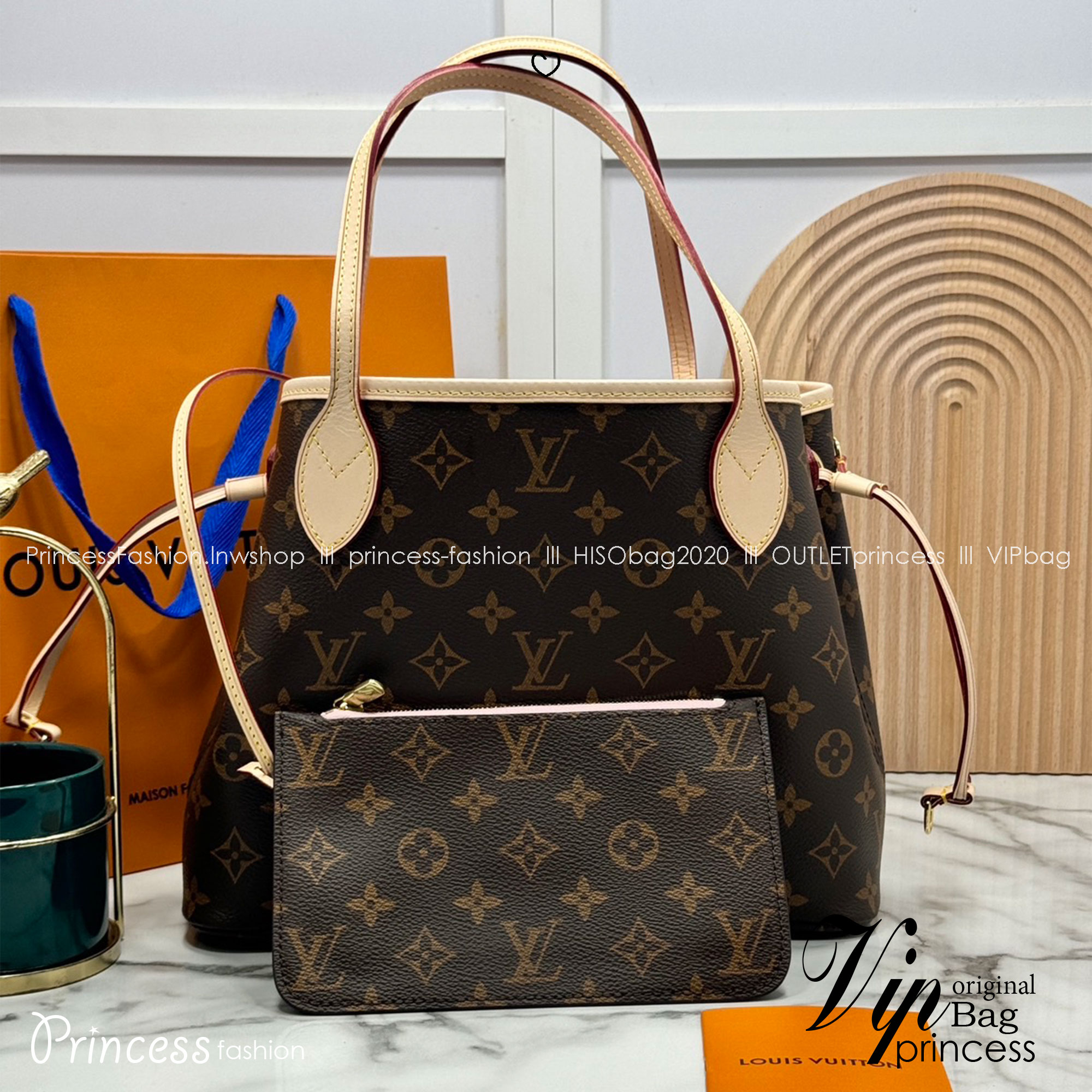 TOP ORI หนังแท้ | LV Neverfull PM bag Monogram Canvas กระเป๋าสะพายทรงโท้ท PM ดีไซน์คลาสสิกเหนือกาลเวลาเข้ากับดีเทลที่สืบทอดมายาวนาน Monogram แคนวาสแต่งขอบหนัง ดีไซน์พื้นที่ด้านในกว้างทว่าดูเพรียวบาง