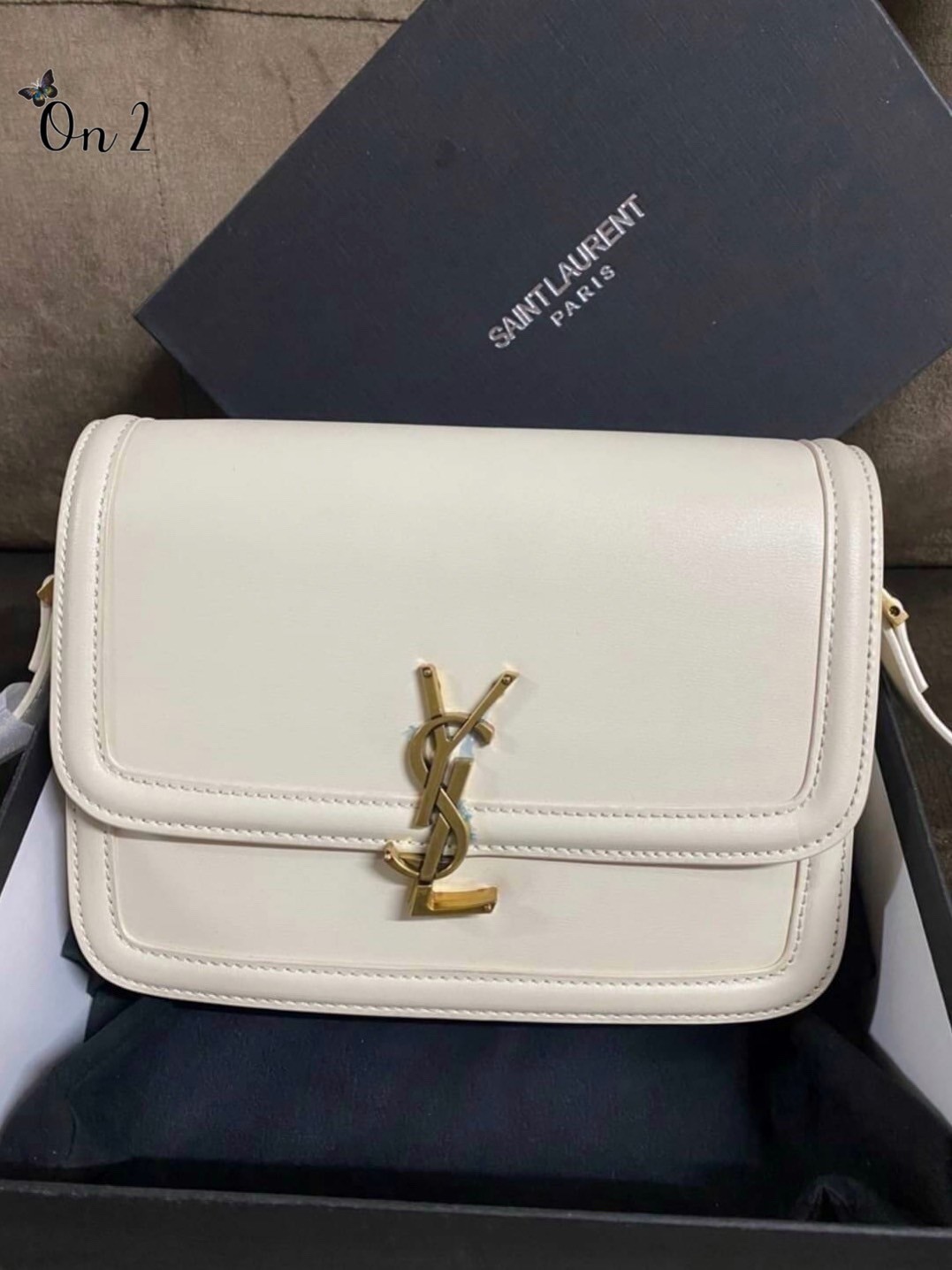 ไอเท็มขึ้นแท่น the best seller!! YSL SOLFERINO SATCHEL LEATHER / YSL crossbody bag กระเป๋าสะพายข้าง โลโก้โดดเด่น ดีเทลดูแพงด้วยตัวล็อค ใช้งานง่าย แน่นหนา งานหนังสวยเต็มใบ ภายในเป็นช่องโล่ง ใส่ของสำคัญได้เลยสบายๆ สายสะพายครอส ปรับใช้ได้ตามตัว ใบจริงสวยคม ร