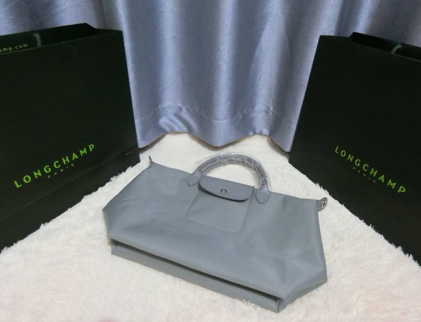 กระเป๋า Longchamp Le Pliage Neo Size M สินค้าใหม่ ของแท้เท่านั้น!!เป็นล็อตผลิตเกินออเดอร์จากโรงงาน มาพร้อมการ์ด/ถุงผ้าแบรนด์/ถุงกระดาษแบรนด์