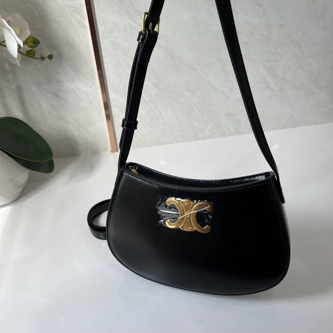 CELINE MEDIUM TILLY BAG IN SHINY CALFSKIN กระเป๋าสะพายไหล่/สะพาย คอลใหม่ทรงสวย มาแรง สวยหรูหรา