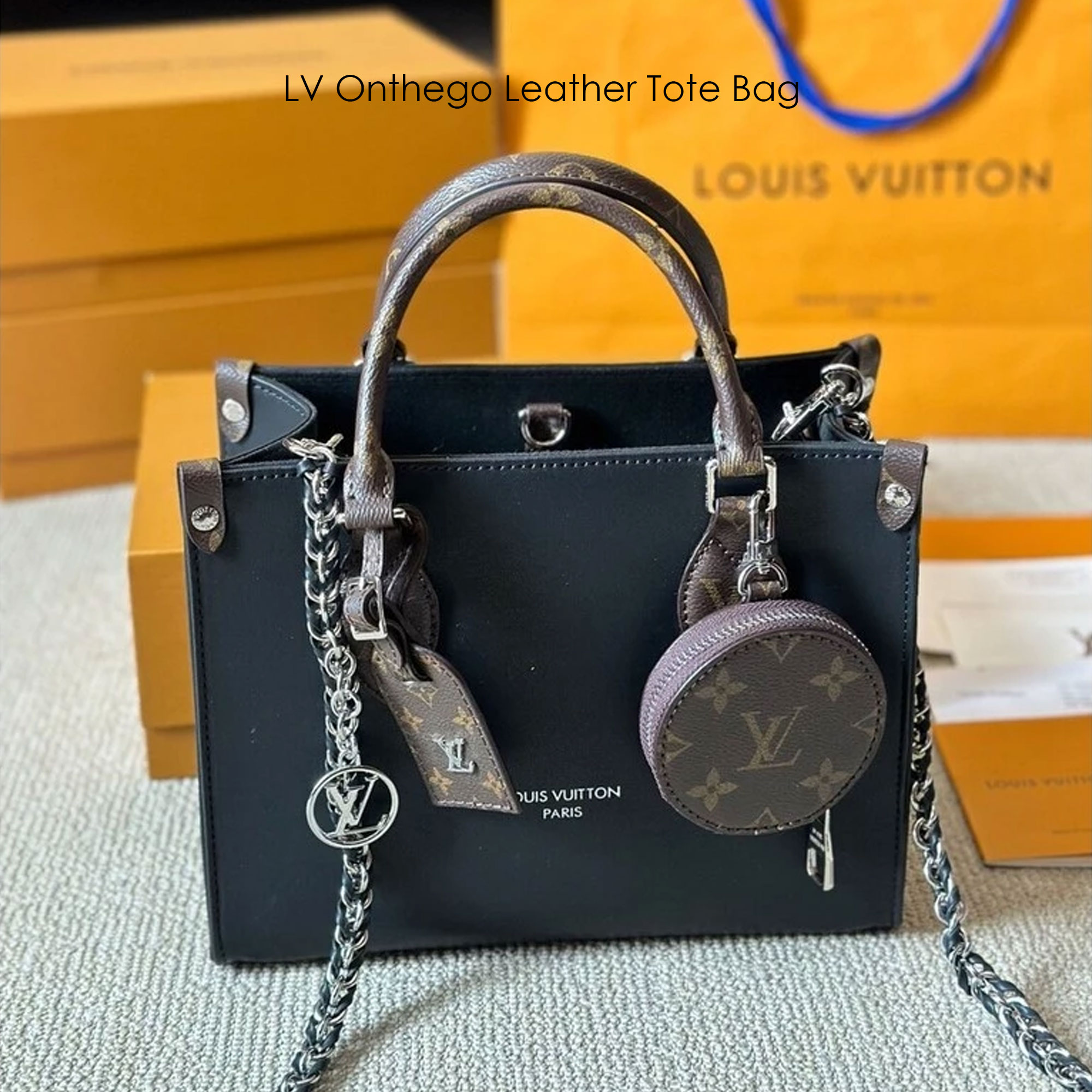 LV Onthego Leather Tote Bag กระเป๋าทรงโท้ทดีไซน์ใหม่ สีดำสุดคลาสสิก พร้อมสายสะพายโซ่ร้อยหนังสีดำเข้าเซ็ทและใบลูกลายโมโนแกรมตัดสีกันได้อย่างลงตัว ตอบโจทย์ได้ทุกลุค ทุกสไตล์