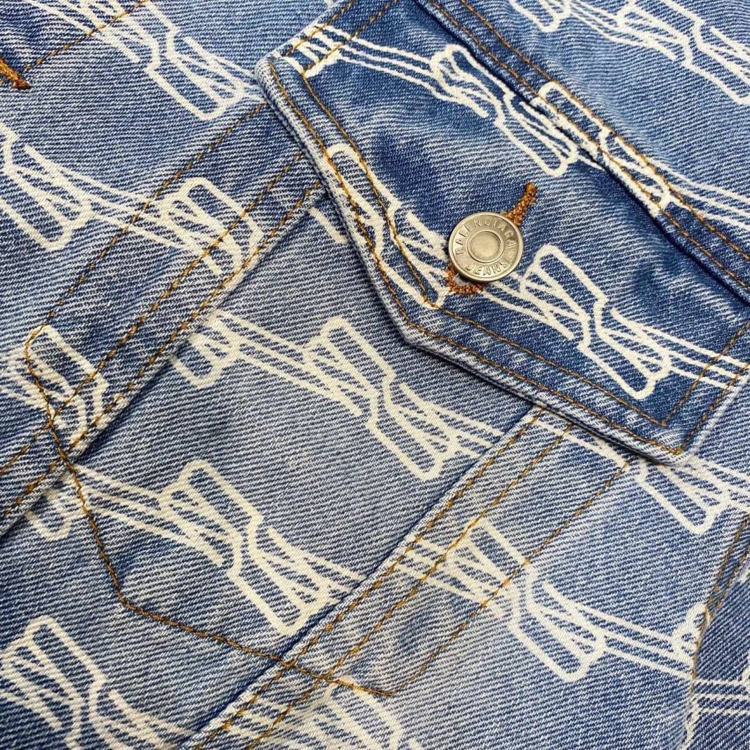 Balenciaga logo denim jacket / BALENCIAGA Jacket เกรดออริจินอล มีป้ายแท็กที่คอเสื้อ ใส่ได้ทั้งผู้หญิงผู้ชาย พร้อมส่งที่ไทย ภาพสินค้าถ่ายจากงานขายจริง ใช้งานต่างประเทศได้