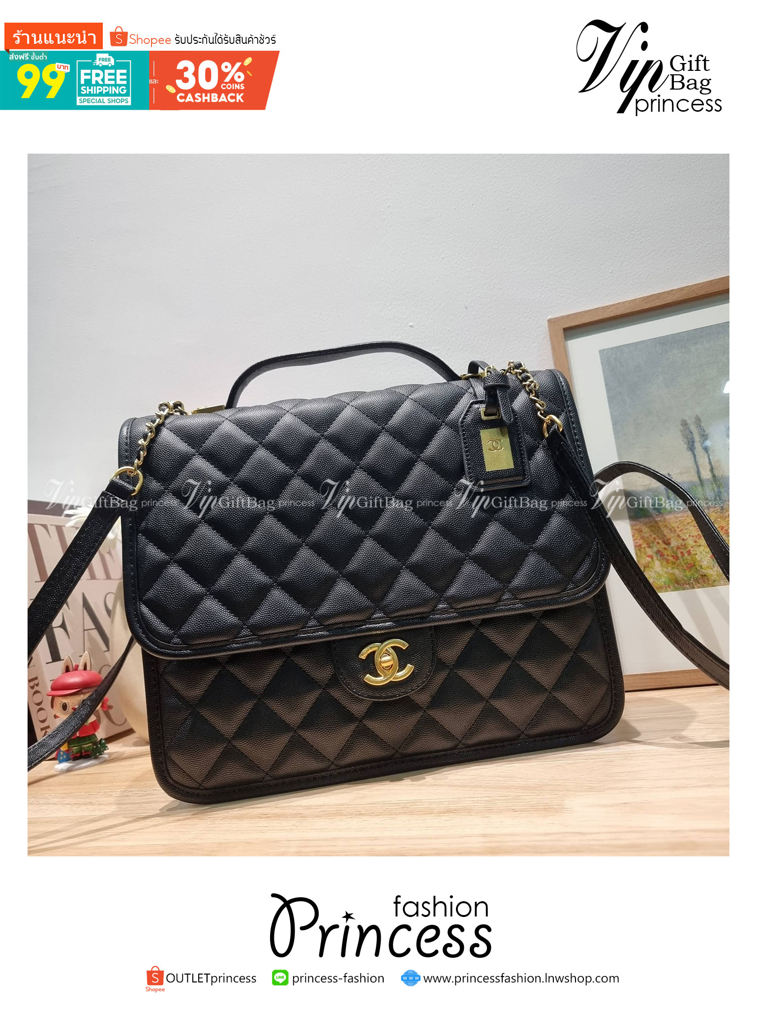 Chanel 22k backpack ที่สุดของไอเท็มที่ตัวแม่ยังต้องมี กับกระเป๋าสะพายทรงเป้ ดีไซน์สุดชิค รูปทรงสวยเป็นเอกลักษณ์ ใบใหญ่จุของคุ้ม สะพายออกทริปไปเที่ยวได้สบายๆ วัสดุหนังลายคาเวียร์ ผิวสัมผัสดี