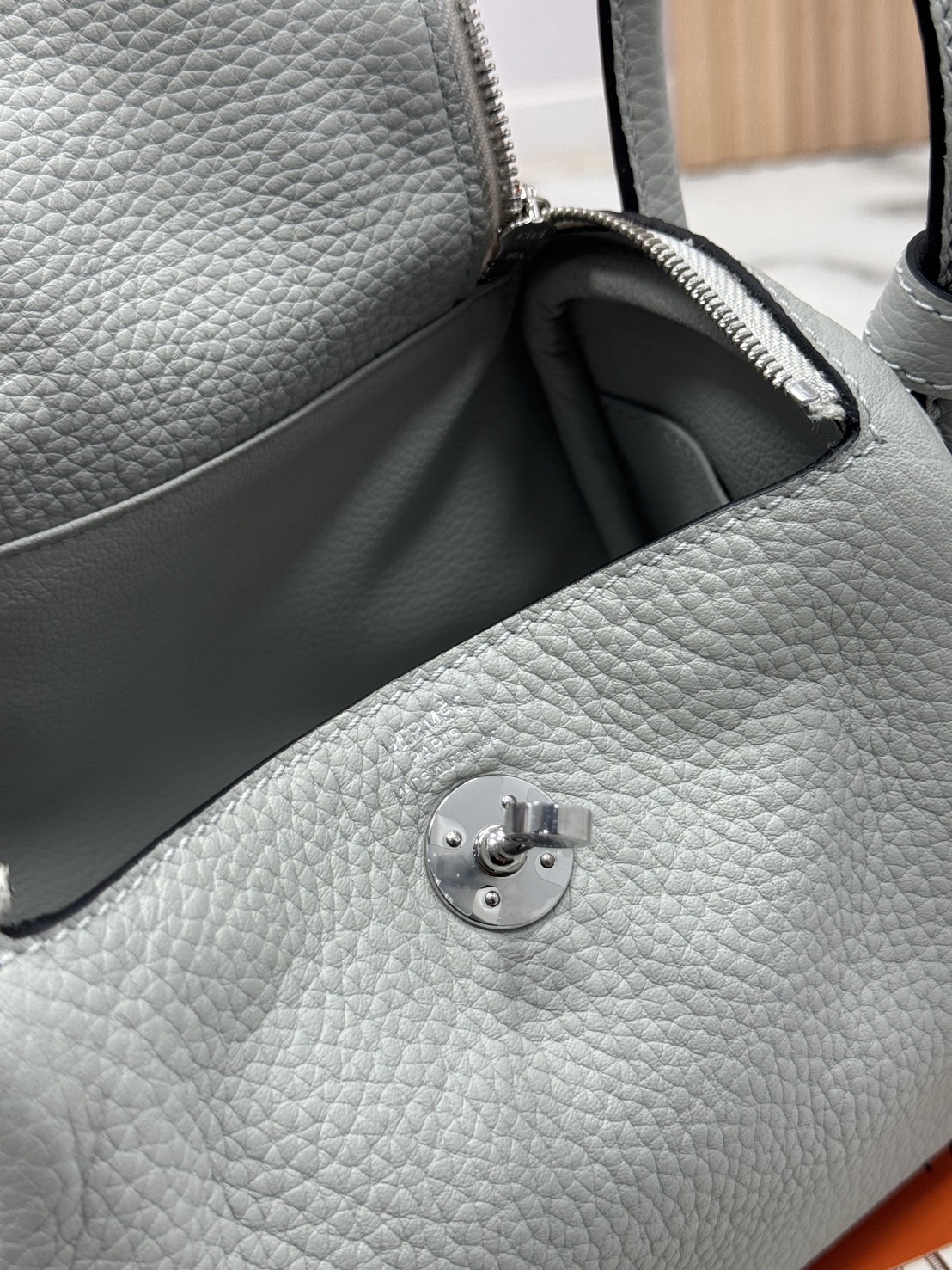 ORI หนังแท้ | HERMES lindy 19cm กระเป๋าสะพาย นิยามความหรูหราระดับมาสเตอร์พีช 🤍 สินค้าเกรดออริจินอล หนังแท้