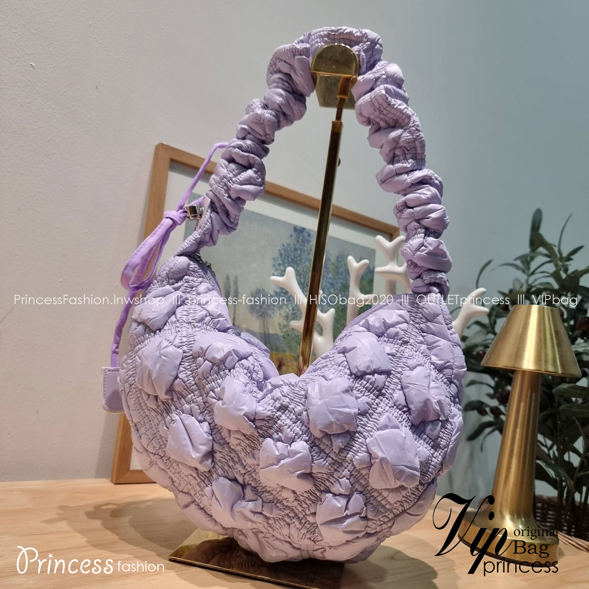 Carlyn cozy bag / Carlyn glaze bag 13 สีพร้อมส่ง อีกหนึ่งคอลเด็ด ที่ฮิตแบบฉุดไม่อยู่ กับไอเท็มนุ่มนิ่มจากเกาหลี พร้อมสีใหม่ล่าสุด กระเป๋าสะพายก้อนเมฆสุดเก๋ ที่สามารถใช้ได้หลากหลาย