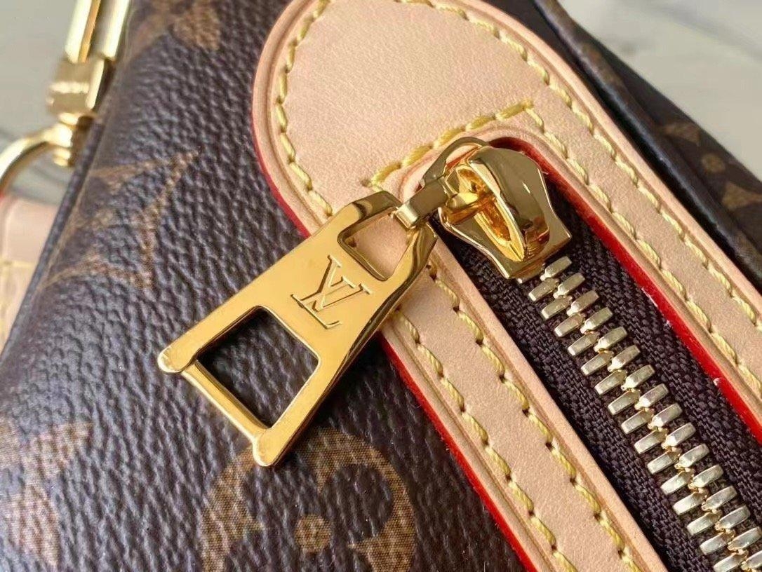 LV Hight Rise Bambag / LV Belt Bag พร้อมส่ง กระเป๋าคาดอก/คาดเอว ใช้ไ้ทั้งชายหญิง ไอเท็มเด็ดที่ใครๆก็ต่างรอคอย!! ทั้งดีไซน์และฟังก์ชั่นการใช้งาน ตอบโจทย์แน่นอนจ้า
