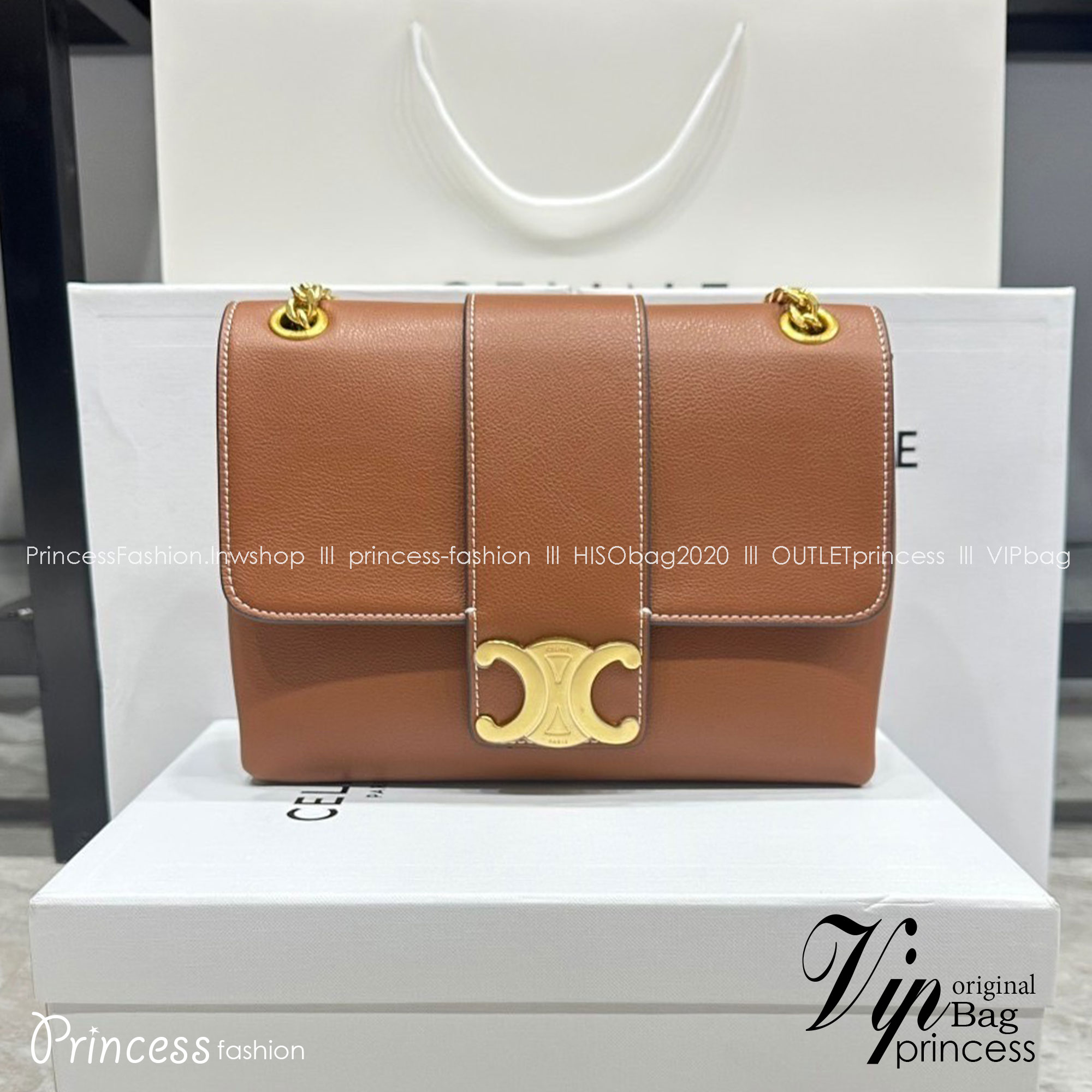 CELINE MEDIUM VICTOIRE BAG IN TRIOMPHE CANVAS 3 สี พร้อมส่ง เกรดออริจินอล สลับแท้ ใช้งานต่างประเทศได้ งานสวยตามรูป ภาพถ่ายจากงานขายจริง