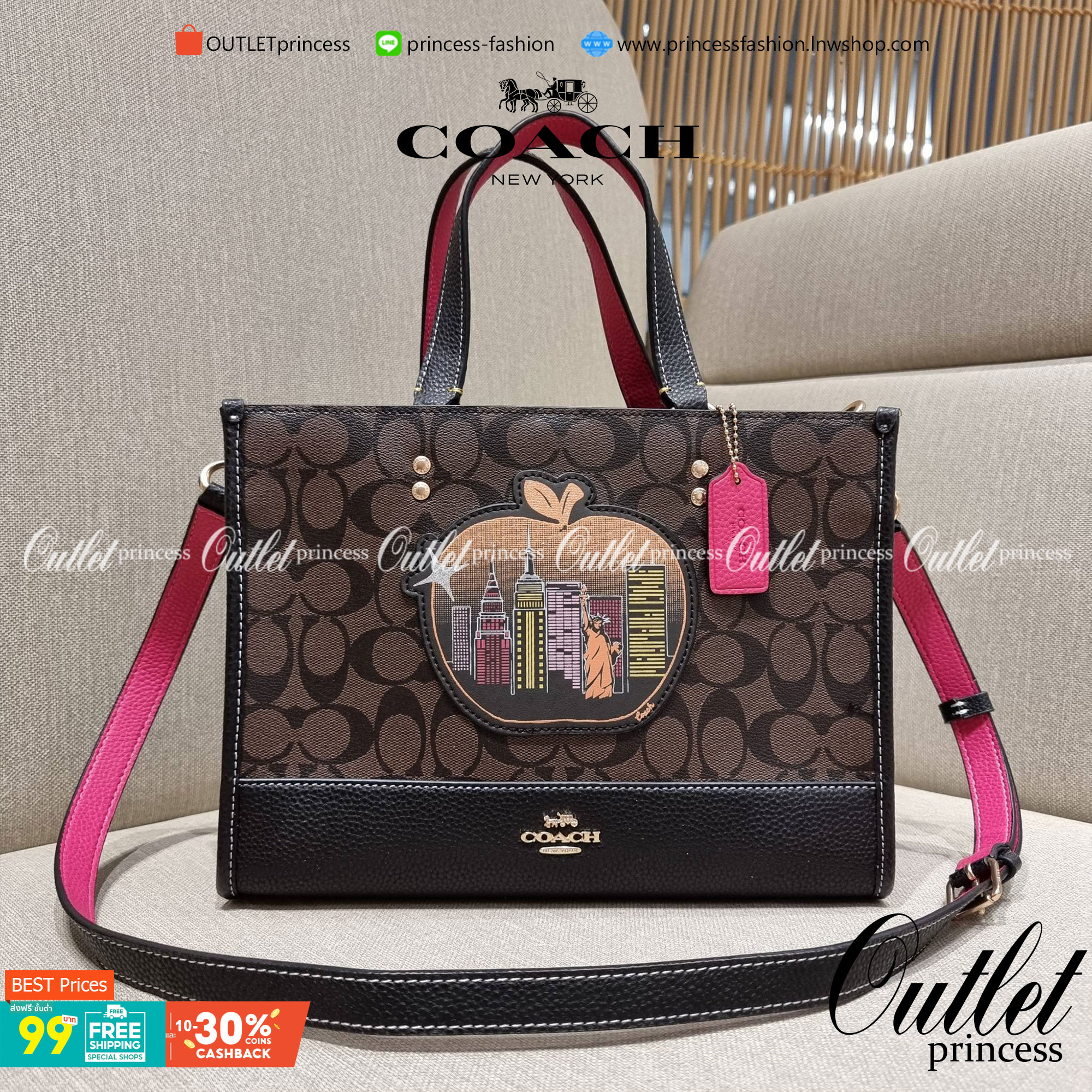 OUTLET 】COACH C6921 DEMPSEY CARRYALL IN SIGNATURE CANVAS WITH SOUVENIR SKYLINE APPLE ใหม่ล่าสุด จัดใหญ่ให้ไปเลย!! กระเป๋าทรงโท้ทไซส์ใหญ่กำลังสวย ใส่ของได้แบบจุๆ โดดเด่นด้วยโลโก้สุดหรู วัสดุหนังแคนวาสคุณภาพดีสลับหนัง pepble ภายในกระเป๋าเป็นช่องโล่ง ใส่ของส