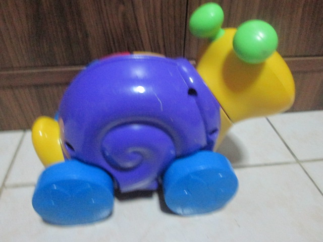 Fisher Price: Roll-Along Pals Snail (ของเล่นมือสอง)