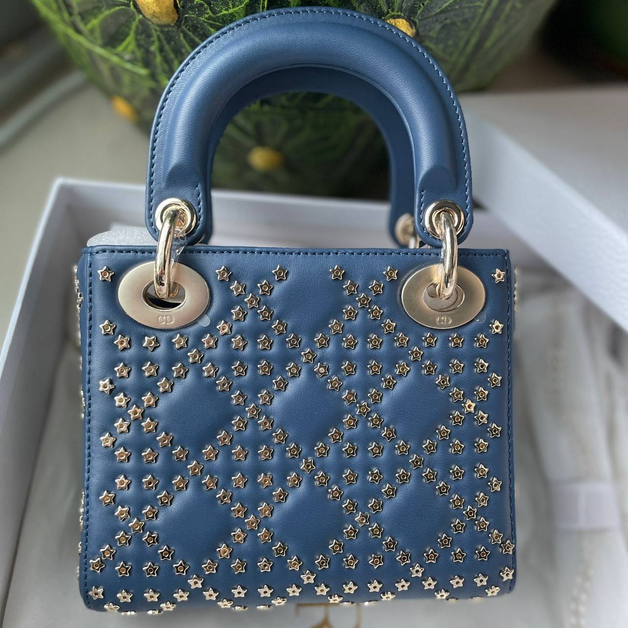 Mini Lady Dior Bag Denim Blue Lucky Star Cannage Lambskin เกรดใช้งานสลับใบจริงได้ เทพออริจินอล เป็นรุ่นสั่งทำพิเศษ ภาพสินค้าถ่ายจากงานขายจริงใช้งานต่างประเทศได้