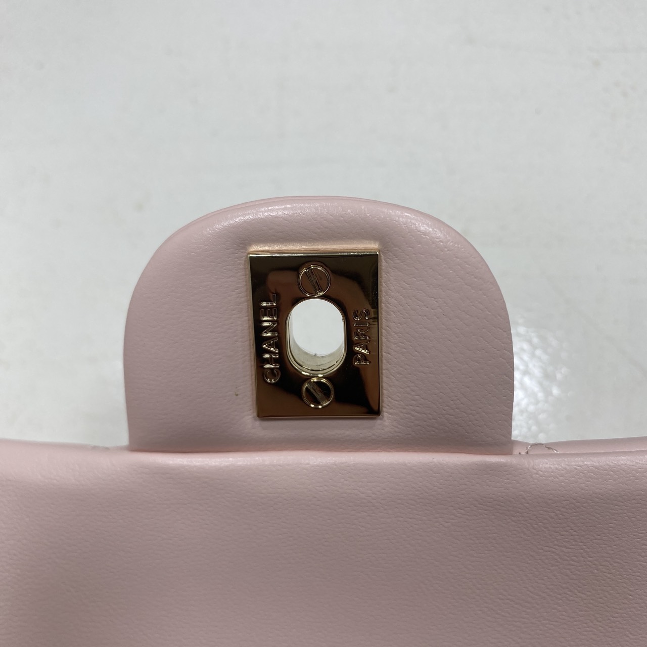 ORI หนังแท้ | CHANEL Classic Flap Bag TopHandle 20cm กระเป๋าสะพายคคลาสสิกพร้อมหูจับ หรูหราระดับตำนาน สวยงามเหนือกาลเวลา