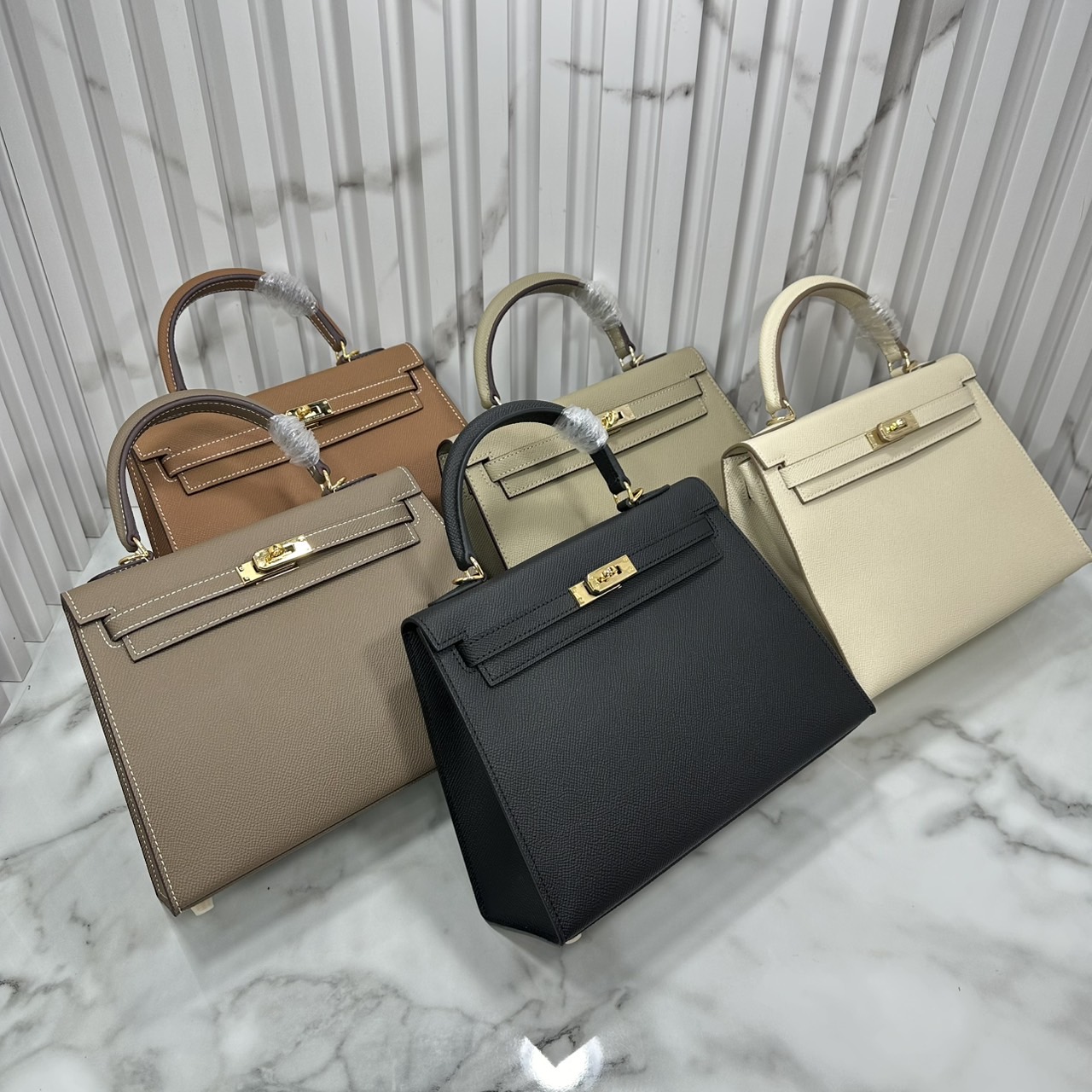 ORI หนังแท้ | Hermes Kelly 25cm / 28cm กระเป๋าสะพายที่สุดแห่งหรูหราลัคชู นิยามของความสง่างามเหนือกาลเวลา แบรนด์เนมในฝัน งดงามดั่งเจ้าหญิง