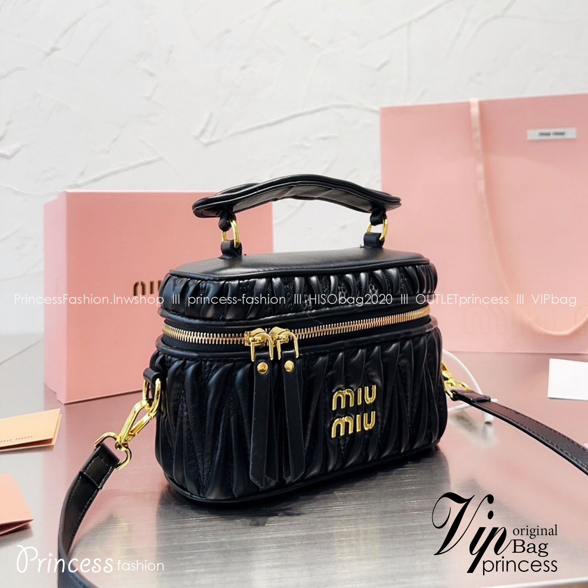MIU MIU Matelasse nappa leather shoulder bag / MIU MIU BAG พร้อมส่ง 4 สี กระเป๋าสะพายทรงกล่อง ให้ความละมุม ลุคคุณหนูน่ารักสุดๆ คะ