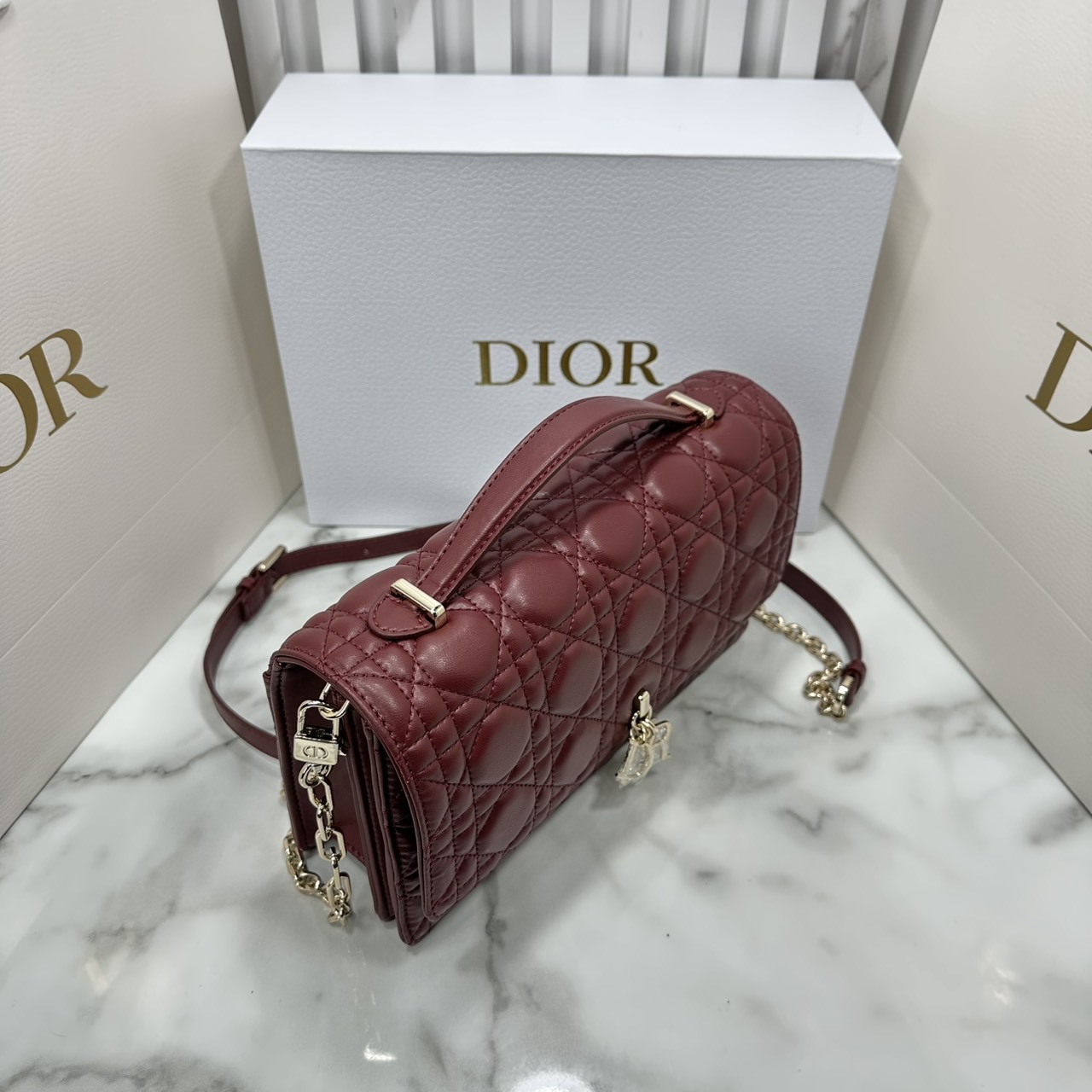 ORI หนังแท้ | My Dior Top Handle / Dior Clutch Bag กระเป๋าสะพายทรงคลัชทันสมัย หรูหราสง่างาม จะถือหรือสะพายก็ดูดีมีระดับ