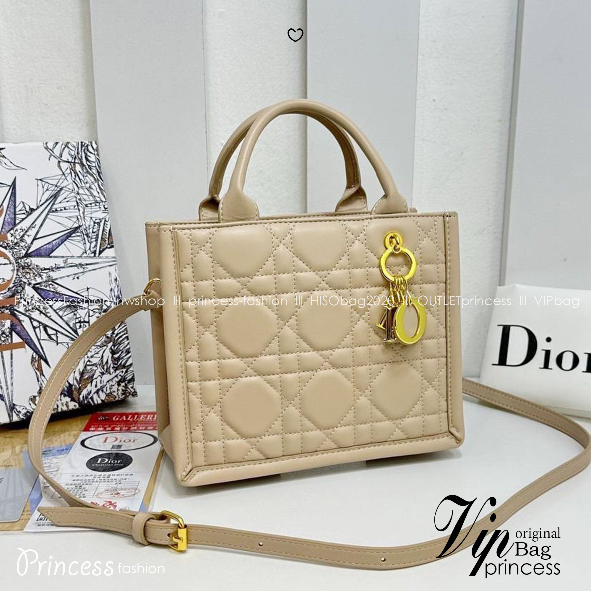 DIOR Small Dior Book Tote Powder Beige Macrocannage Leather 9" กระเป๋าทรงโท้ท แก่นแท้ของความงามรูปลักษณ์ทันสมัย สง่างามเหนือกาลเวลา เกรดไฮเอน 1:1