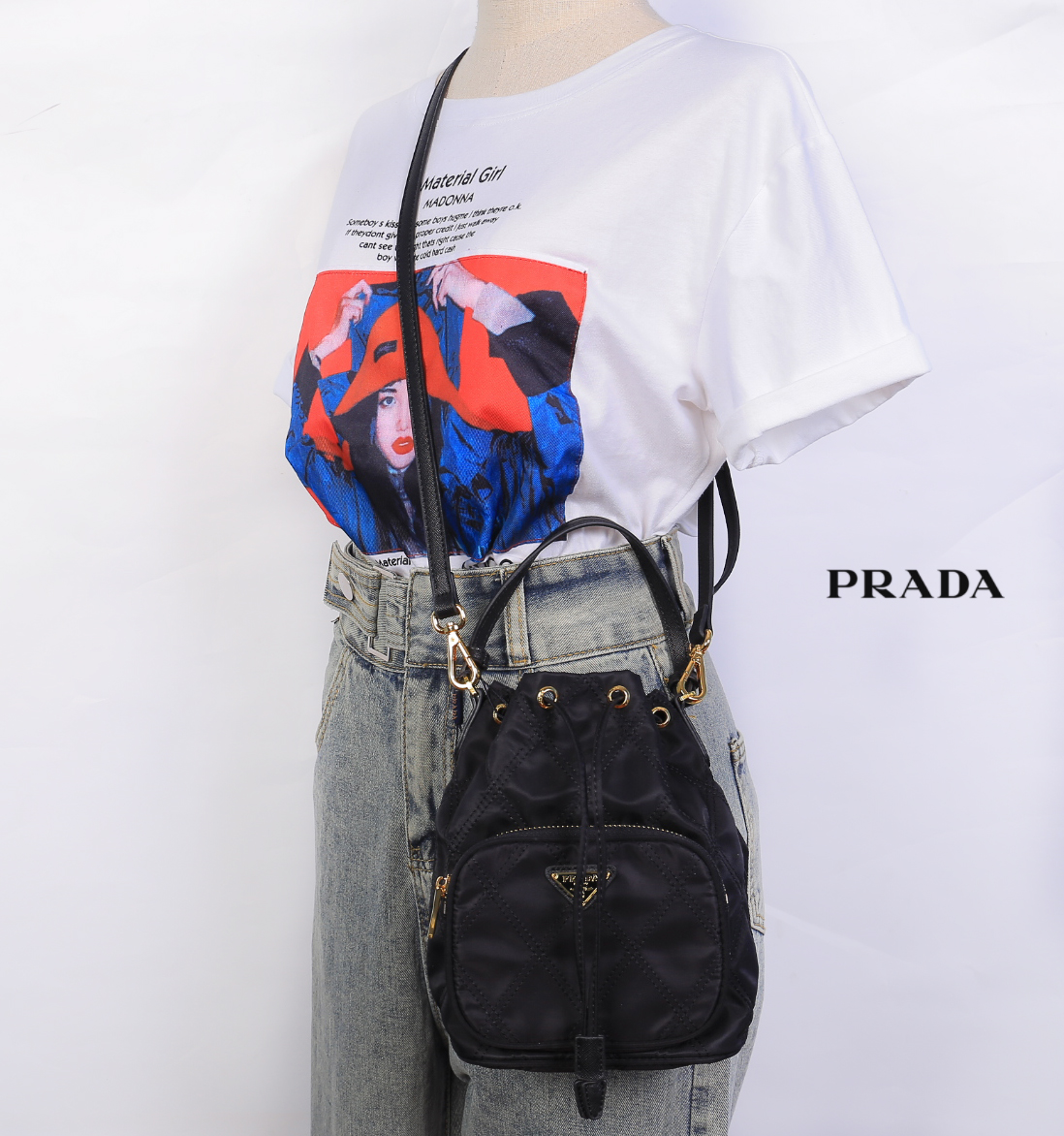 PRADA DRAWSTRING BAG WITH STRAP / PRADA BUCKET BAG / Prada Nylon Handbag and Crossbody bag กระเป๋าสะพายทรงจีบ วัสดุ Nylon ลายตาราง คุณภาพดี ขนาดกำลังดี
