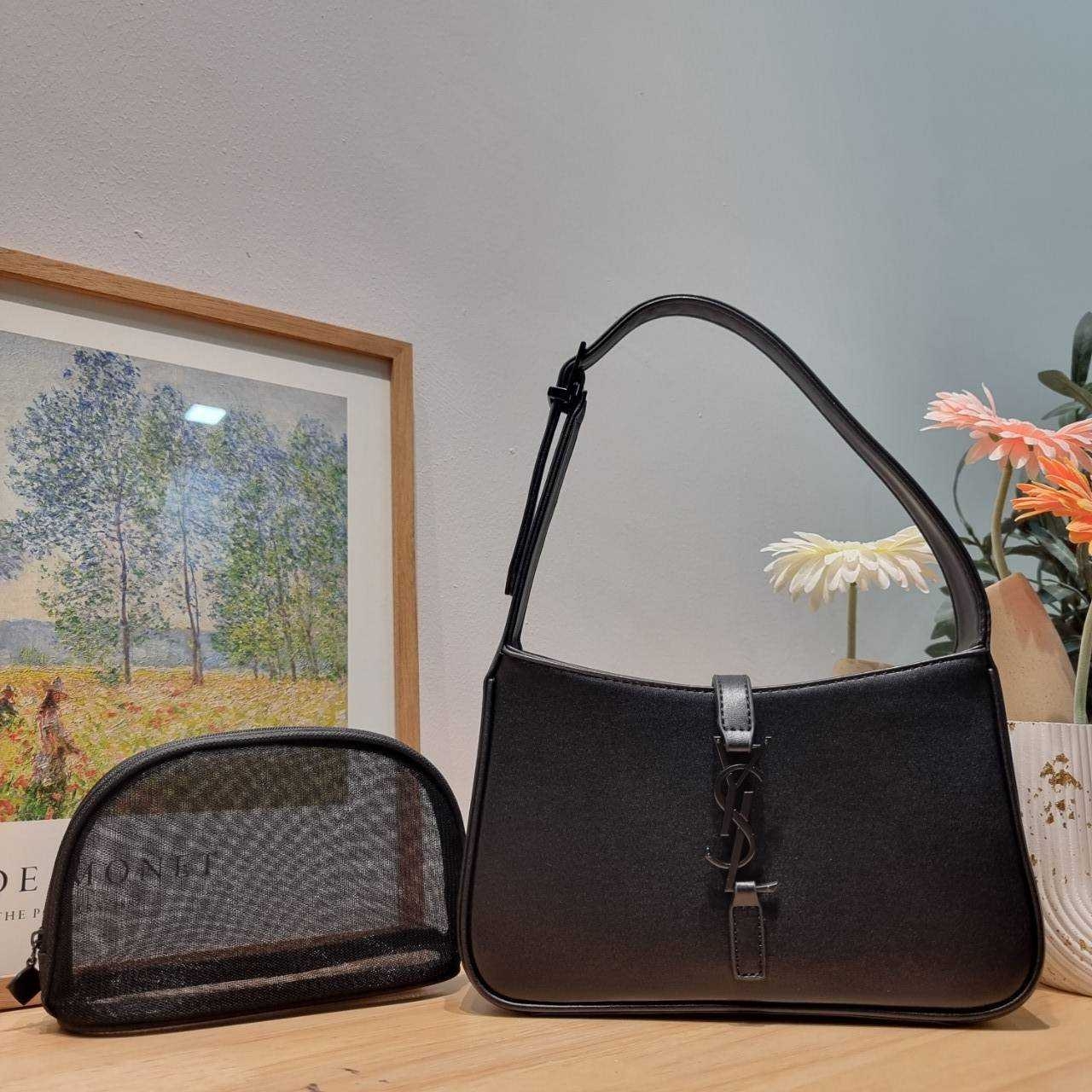 YSL le 5 À 7 in shiny leather bag กระเป๋าสะพายไหล่ตัวแม่ คลาสสิค ดีเทลหรู สวยครบทุกมุม ตอบโจทย์สาวๆทุกไลฟ์สไตล์