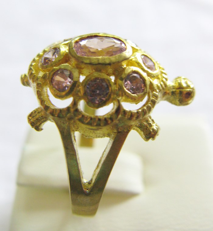 แหวนเต่าพลอยสีม่วง(เดือนกุมภาพันธ์) เสริมสิริมงคล อายุยืนค่ะ