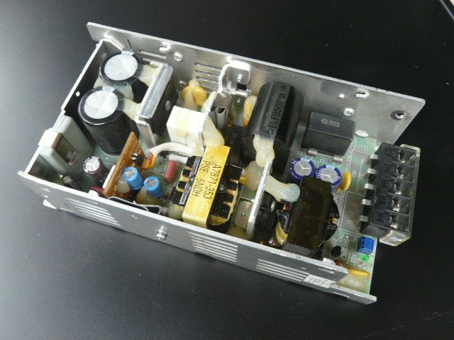 Power Supply Omron S82J-15024A 24VDC 6.5A