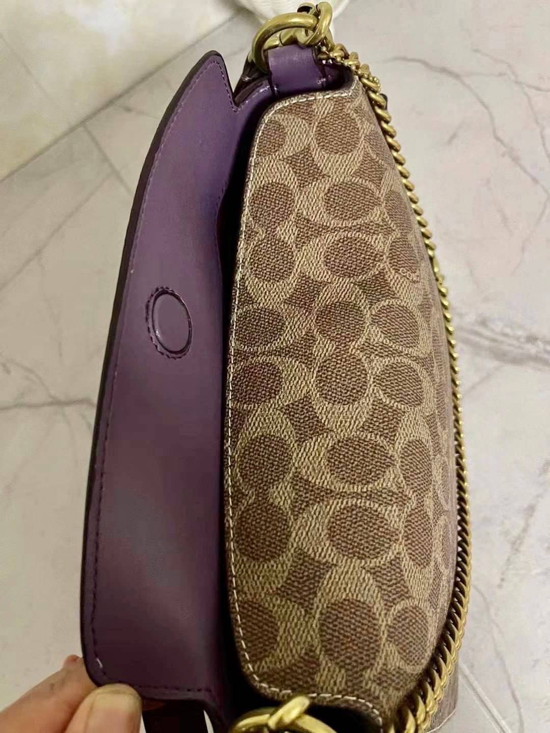 Coach Signature Chain Hobo In Signature Canvas พร้อมส่ง 4 สี