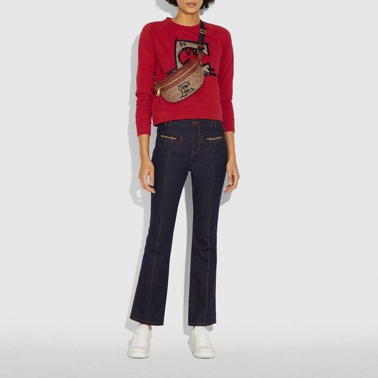 COACH SIGNATURE X GUANG YU BELT BAG New arrival Limited edition !! กระเป๋าสะพาย คาดอก/ เอวได้ วัสดุหนังแท้ รุ่น limited ใน collectionCoach x Disney รุ่น มีช่องซิปหน้า-หลัง ใส่ wallet กลาง มือถือได้ทุกรุ่น และของใช้ส่วนตัว สายปรัยได้ค่ะ