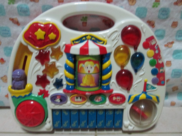 musical activity toy by blue-box toy ของเล่นมือสองสภาพดี