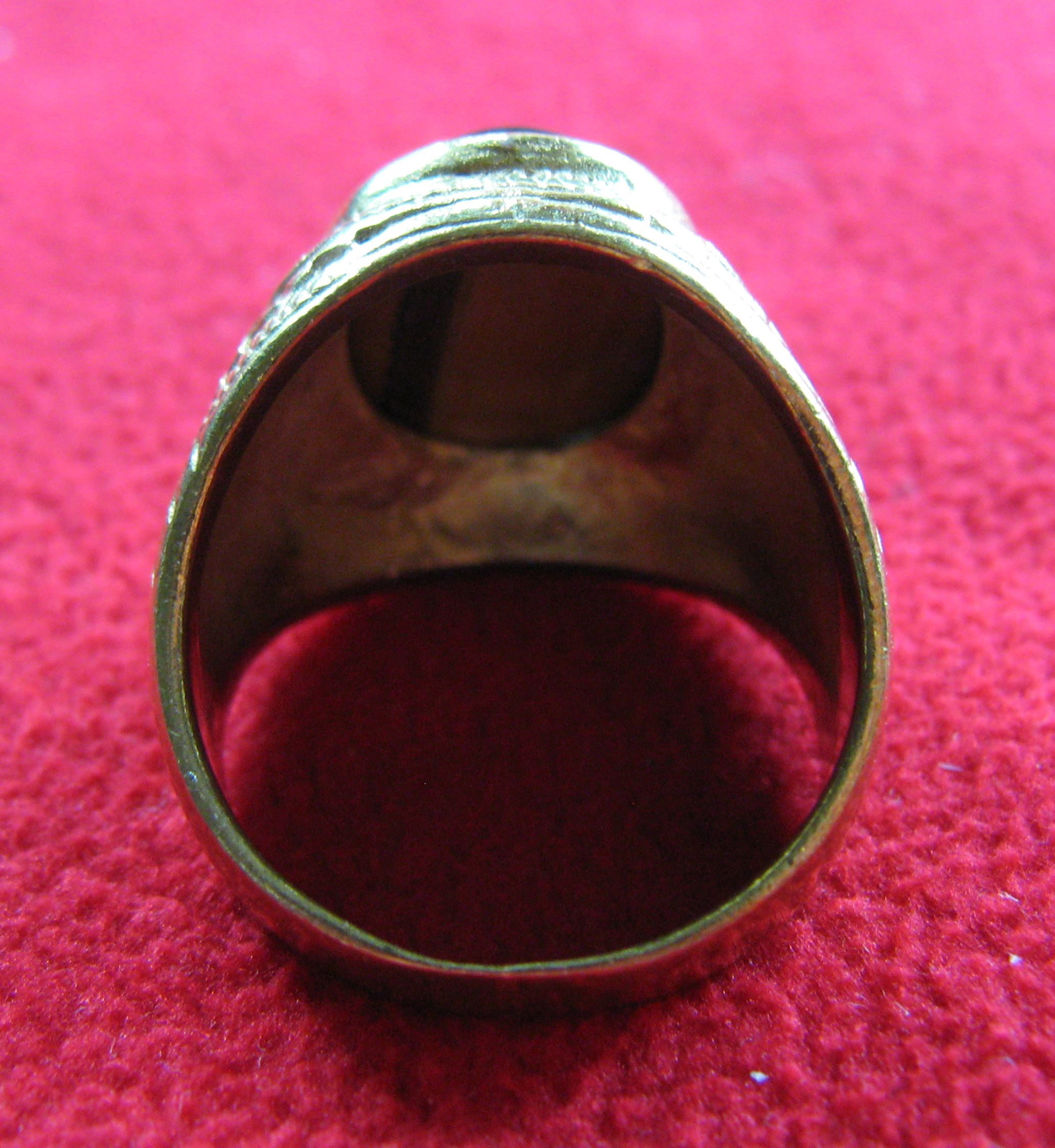 สินค้าหมดค่ะ แหวนพลอยตาเสือเนื้อทองเหลือง(คุ้มครอง)แบบใหญ่ค่ะ