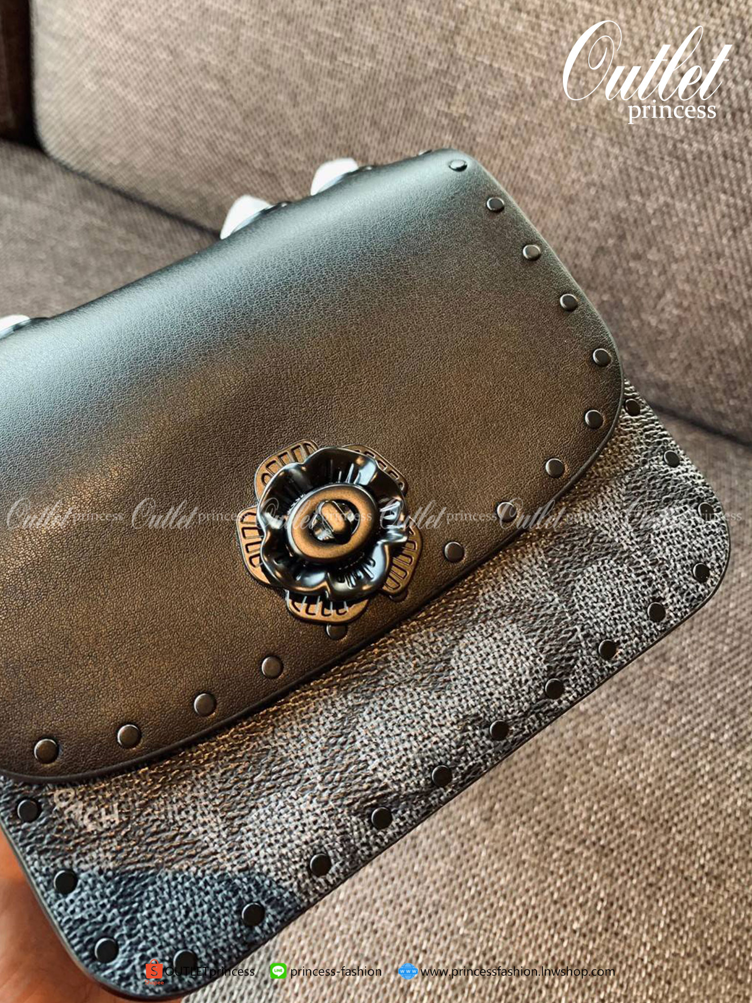 ของแท้ 100% COACH MADISON 16 CROSSBODY BAG LEATHER