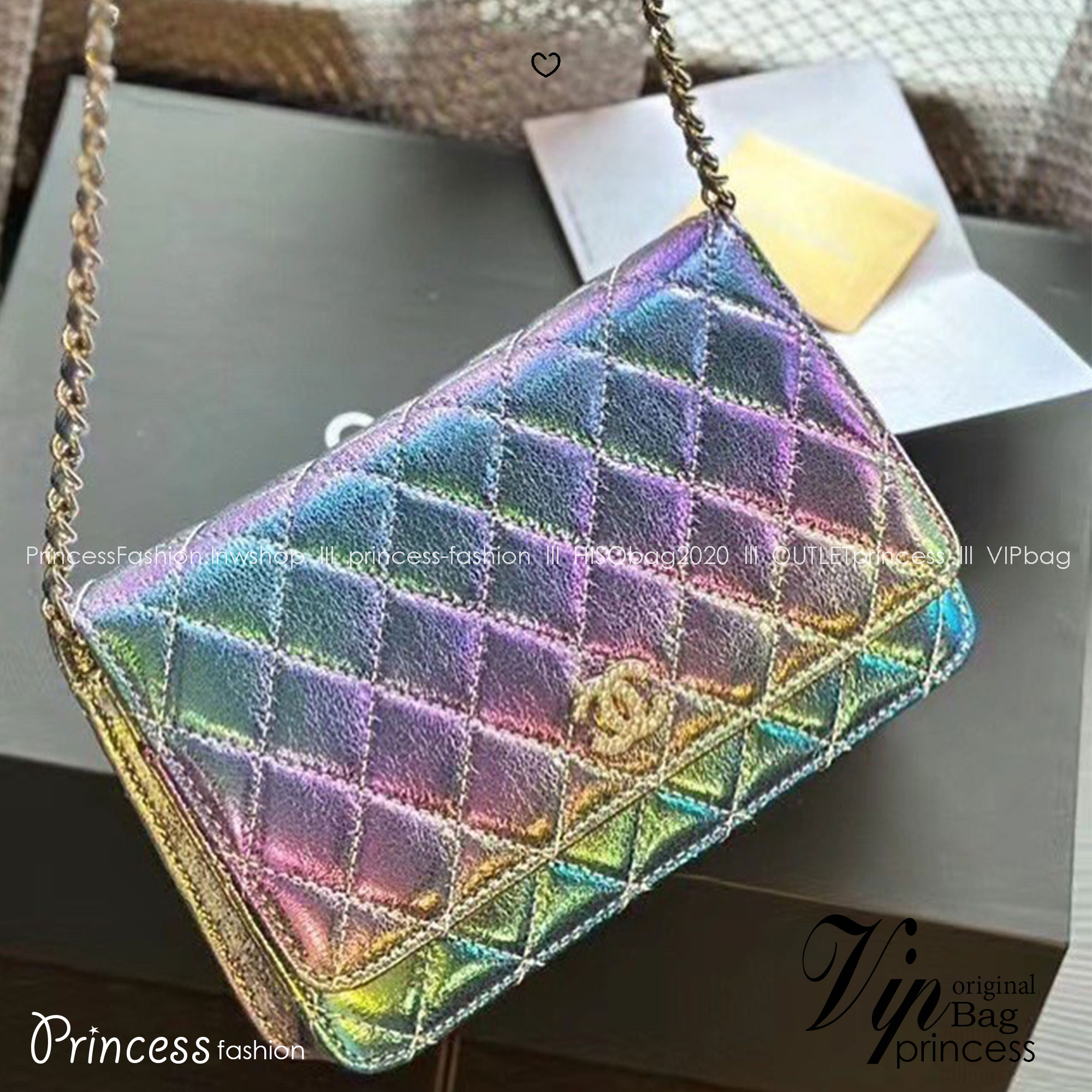 CHANEL WOC RAINBOW / Chanel Wallet On Chain In Gradient Metallic Rainbow กระเป๋าสะพายโทนสีรุ้งไล่สี ทรงสวย ลูกคุณหนู ไฮโซสะพายเเล้วดูเเพงใช้ได้ทุกชุด มาพร้อมสีโทนใหม่ที่ เข้ากับเสื้อผ้าได้สวยโดดเด่นงานเป๊ะทุกจุด